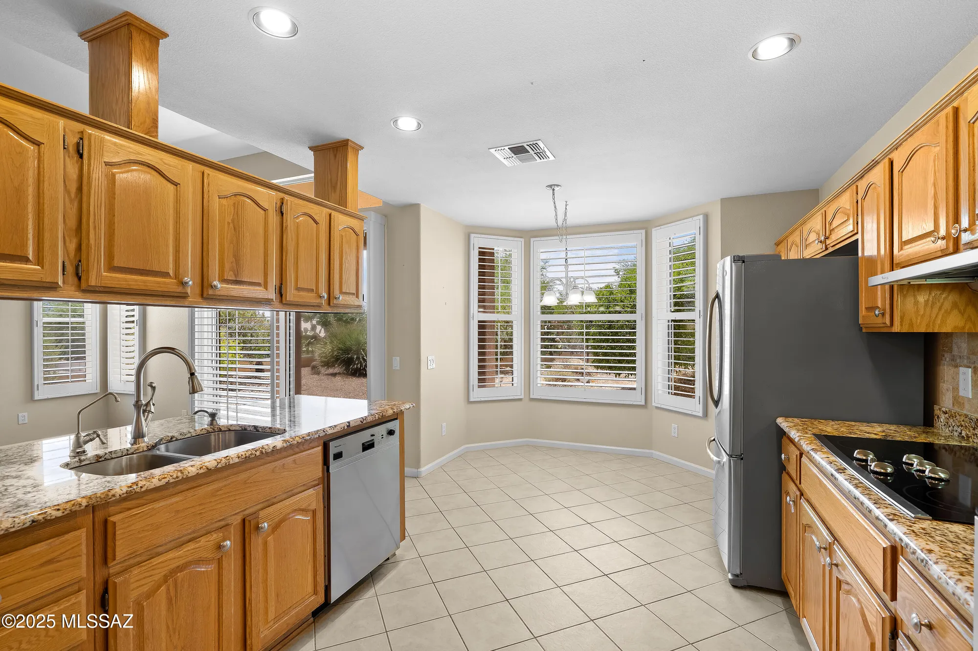 Property Slideshow image 14 of 32 | 38728 s desert bluff dr, Saddlebrooke, AZ, 85739