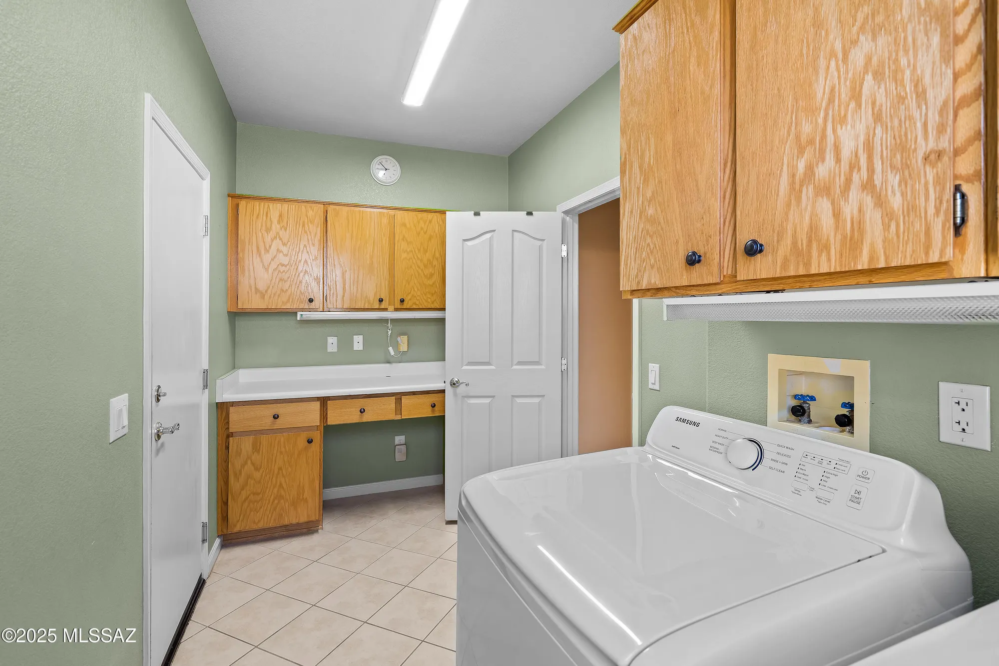 Property Slideshow image 24 of 32 | 38728 s desert bluff dr, Saddlebrooke, AZ, 85739