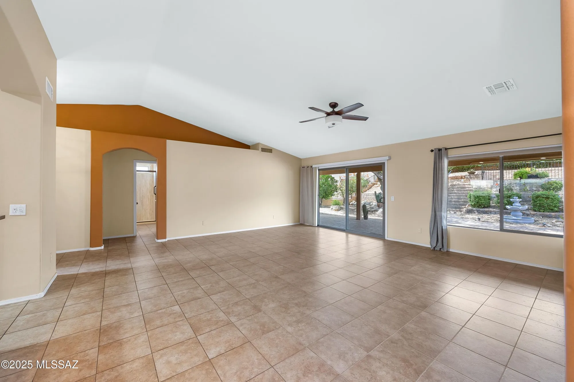 Property Slideshow image 11 of 50 | 37234 s vista park dr, Tucson, AZ, 85739