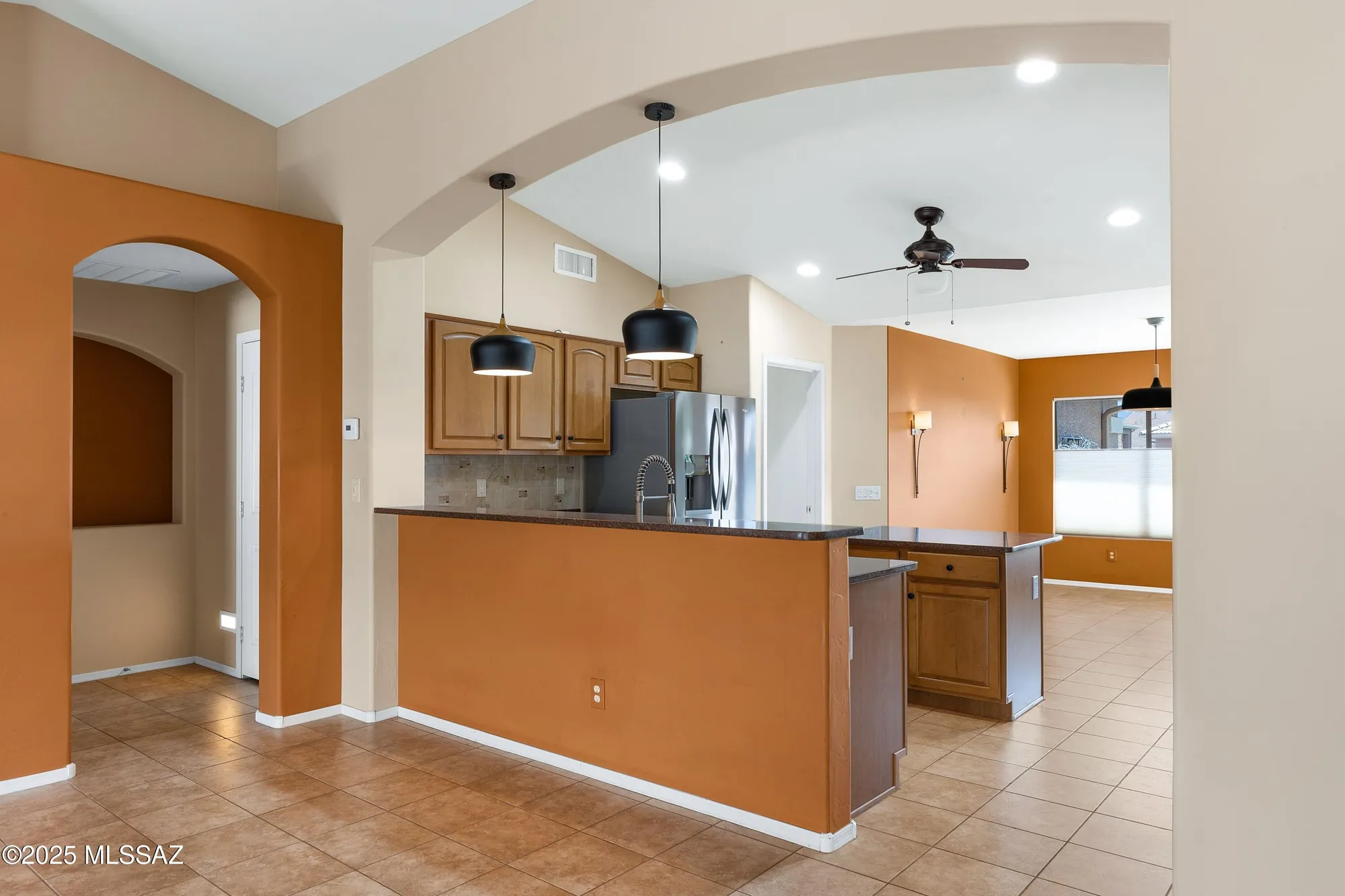 Property Slideshow image 14 of 50 | 37234 s vista park dr, Tucson, AZ, 85739