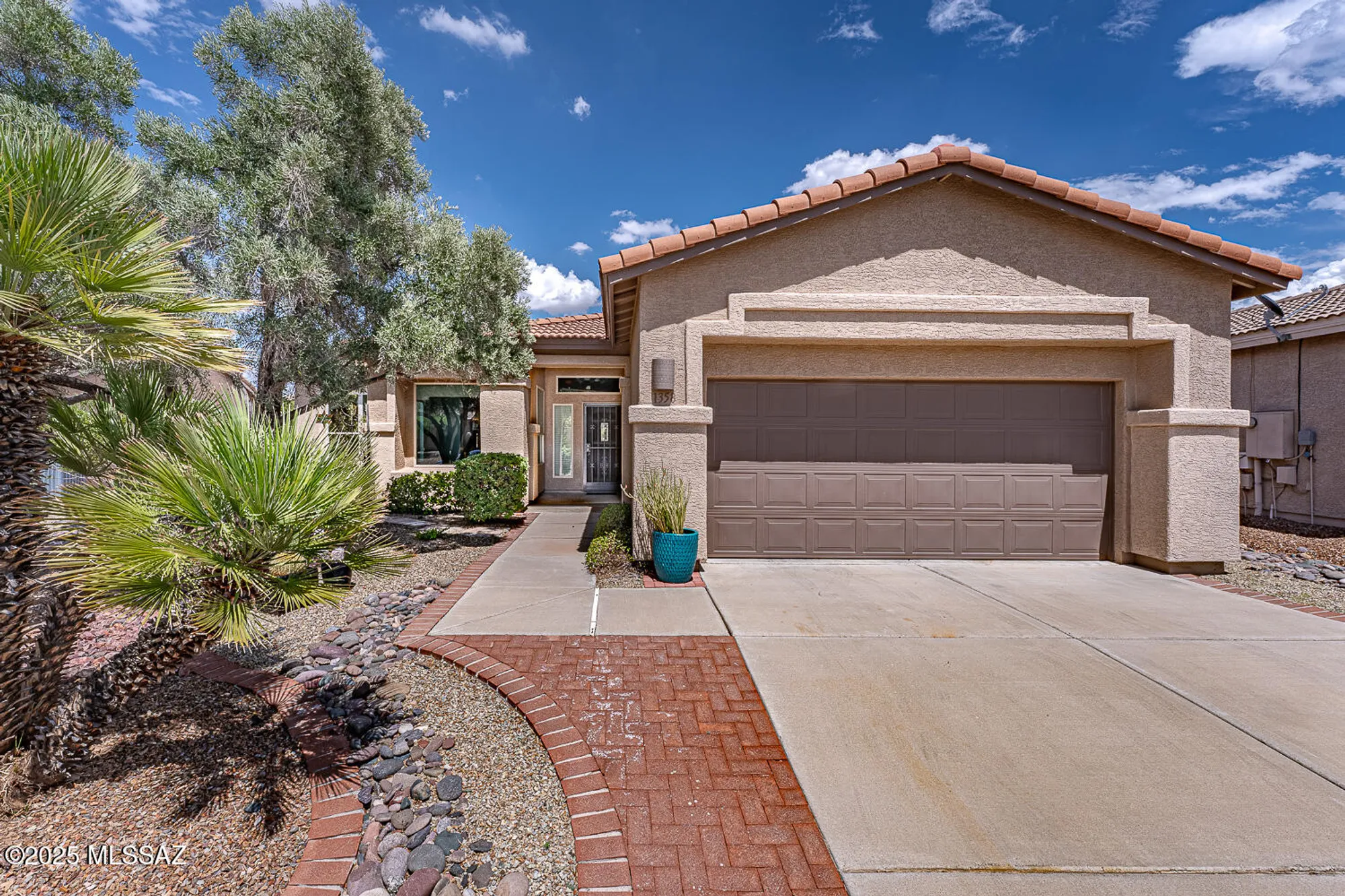 Property Slideshow image 1 of 31 | 1358 n sage sparrow rd, Green Valley, AZ, 85614
