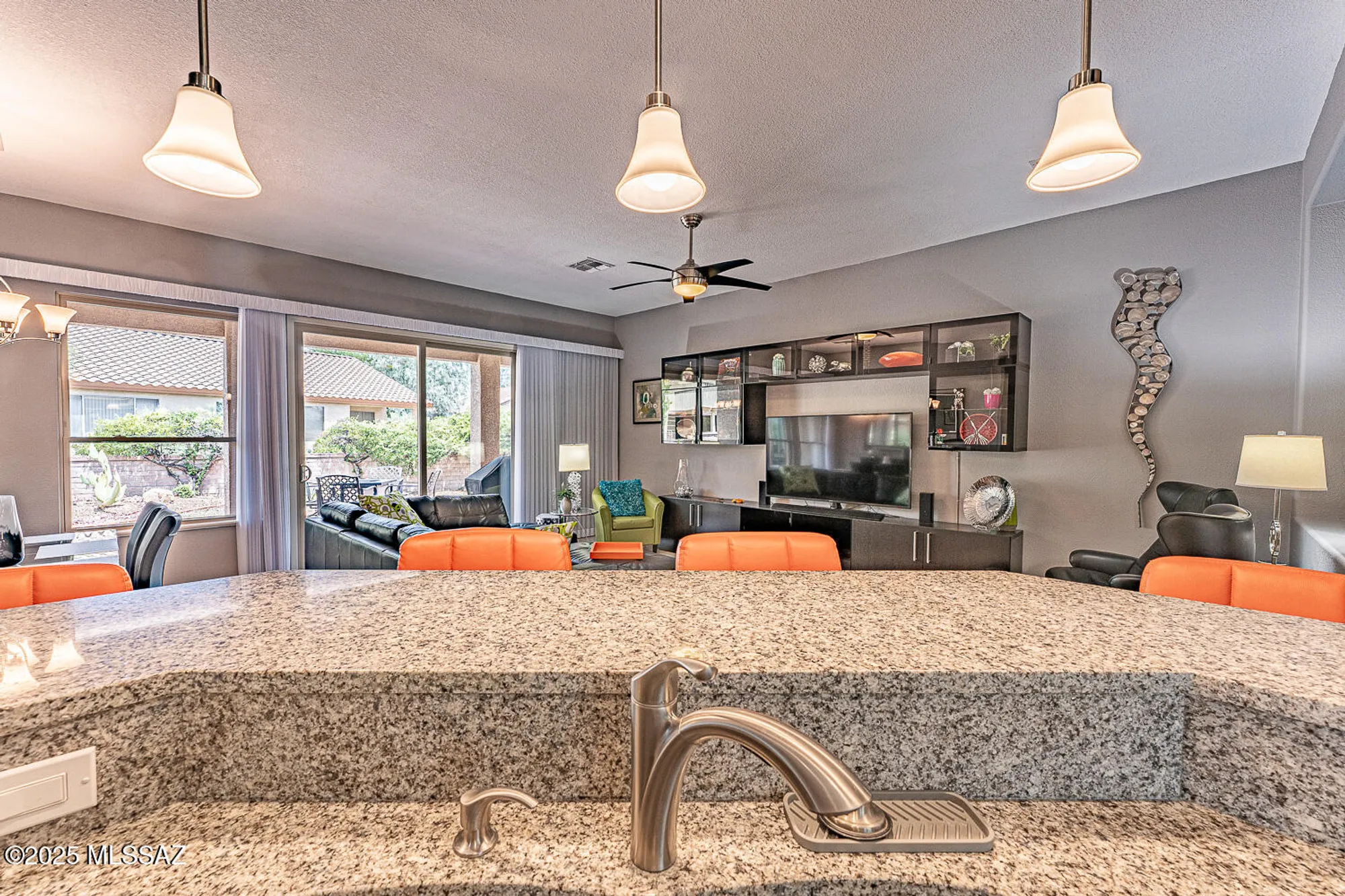 Property Slideshow image 13 of 31 | 1358 n sage sparrow rd, Green Valley, AZ, 85614