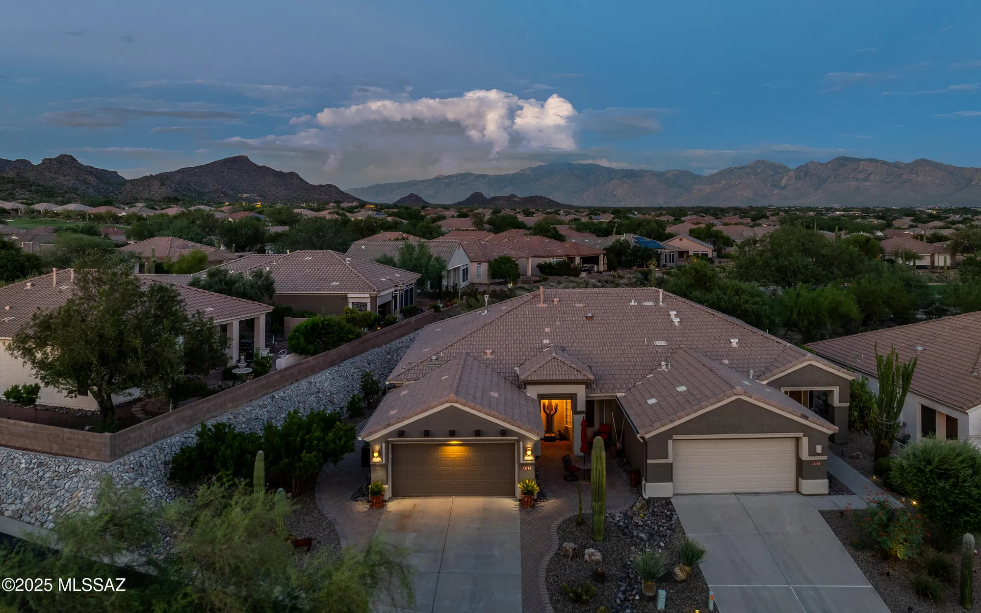 Property Slideshow image 37 of 46 | 13184 n desert flora ln, Marana, AZ, 85658