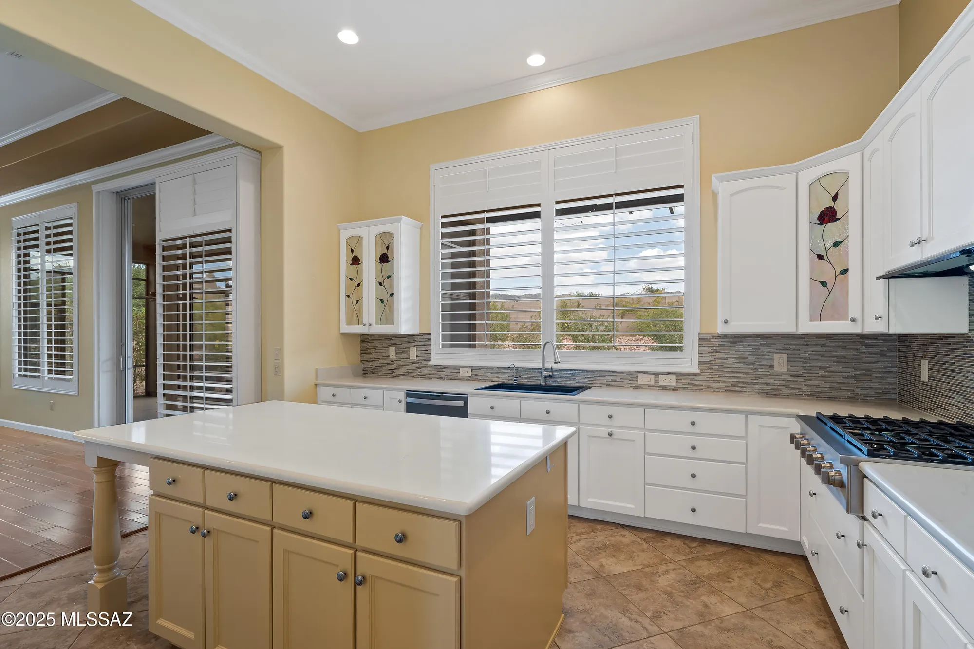 Property Slideshow image 16 of 49 | 36239 s cypress dr, Tucson, AZ, 85739