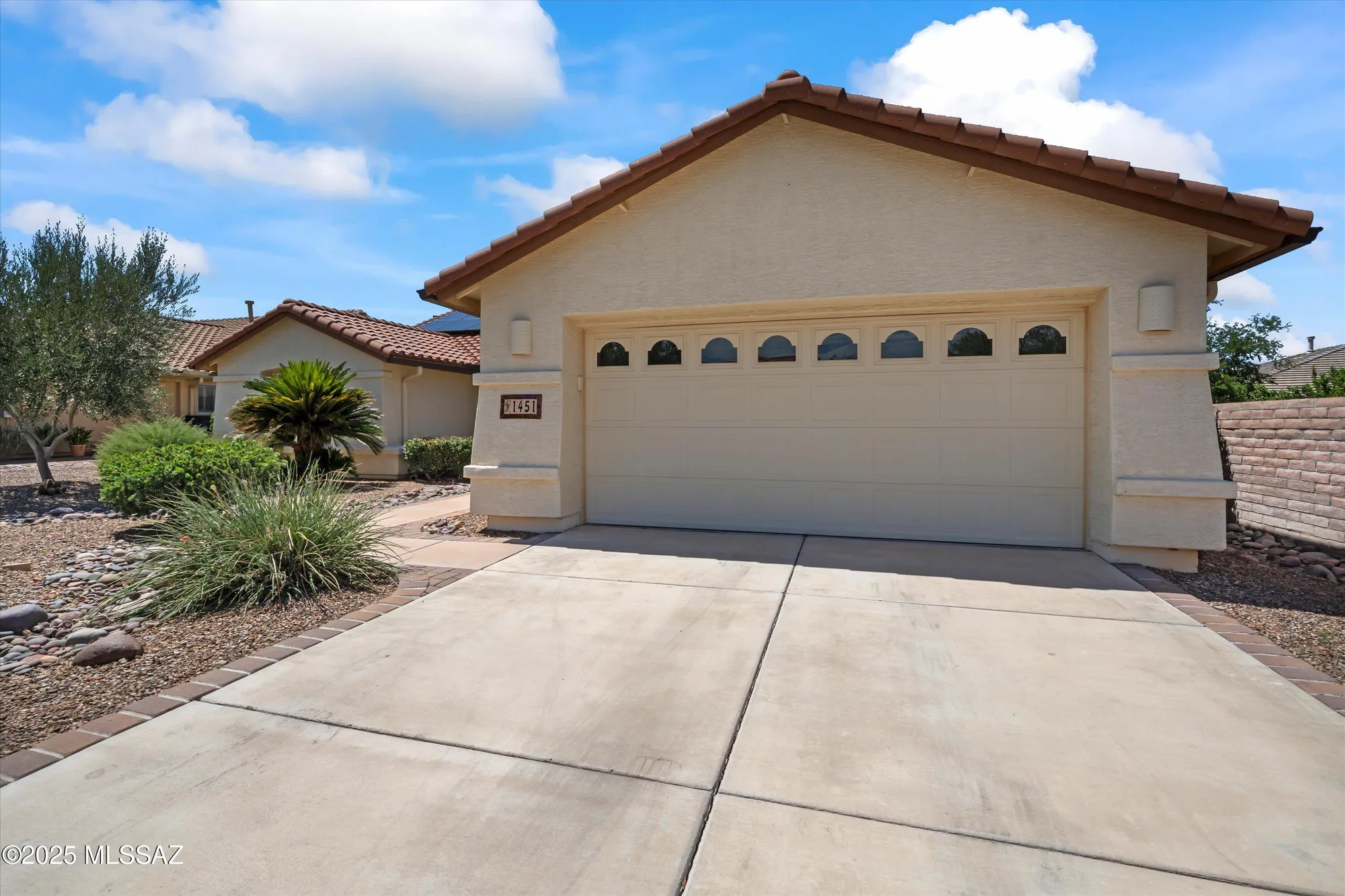 Property Slideshow image 6 of 50 | 1451 n old adobe dr, Green Valley, AZ, 85614