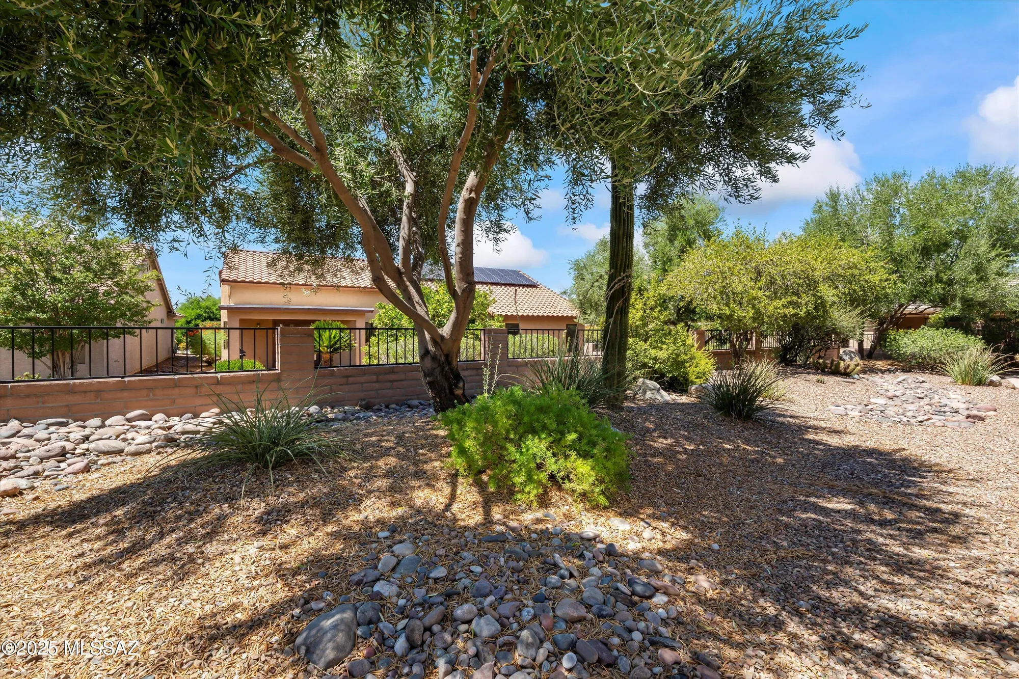 Property Slideshow image 37 of 50 | 1451 n old adobe dr, Green Valley, AZ, 85614