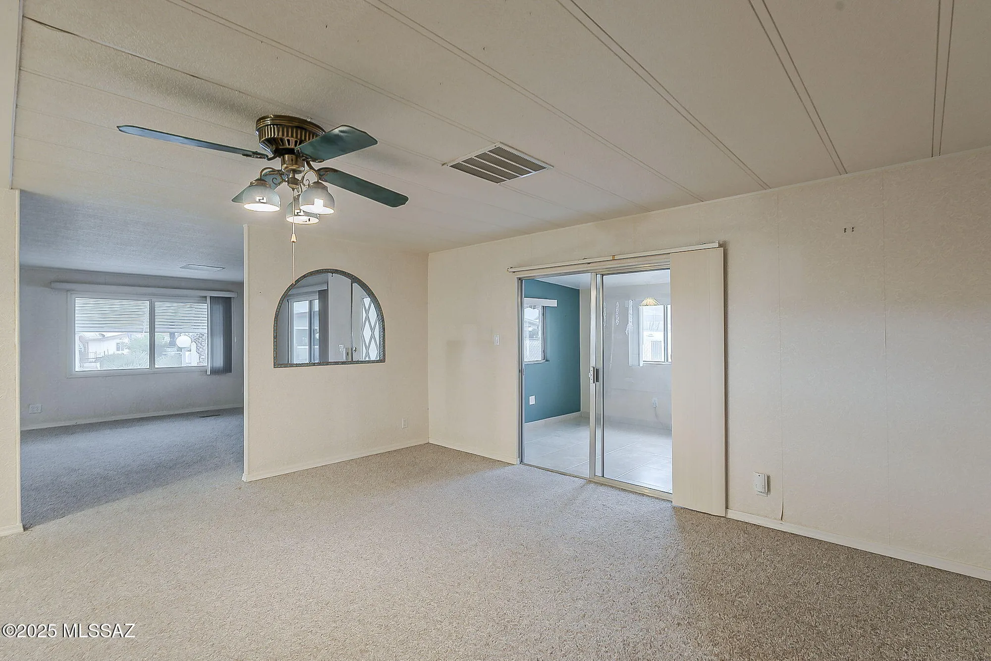 Property Slideshow image 9 of 39 | 100 w pinon dr, Green Valley, AZ, 85614