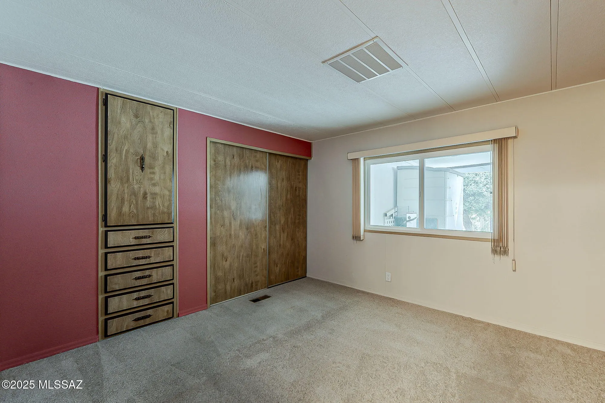Property Slideshow image 11 of 39 | 100 w pinon dr, Green Valley, AZ, 85614