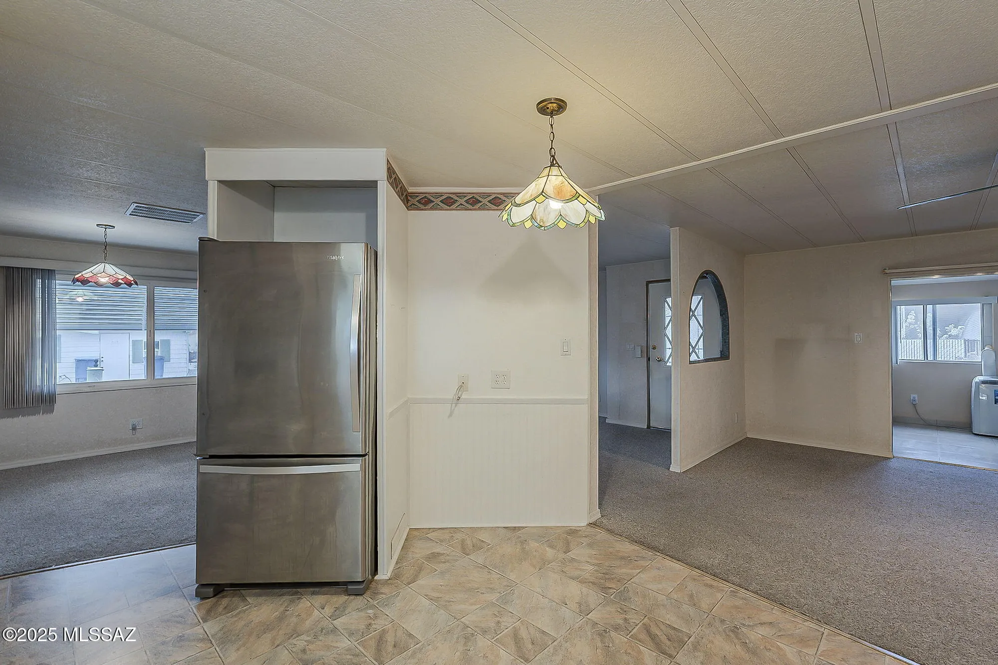 Property Slideshow image 8 of 39 | 100 w pinon dr, Green Valley, AZ, 85614