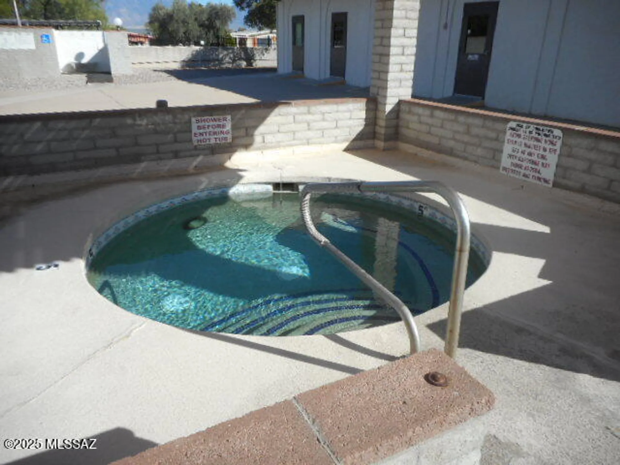 Property Slideshow image 39 of 39 | 100 w pinon dr, Green Valley, AZ, 85614