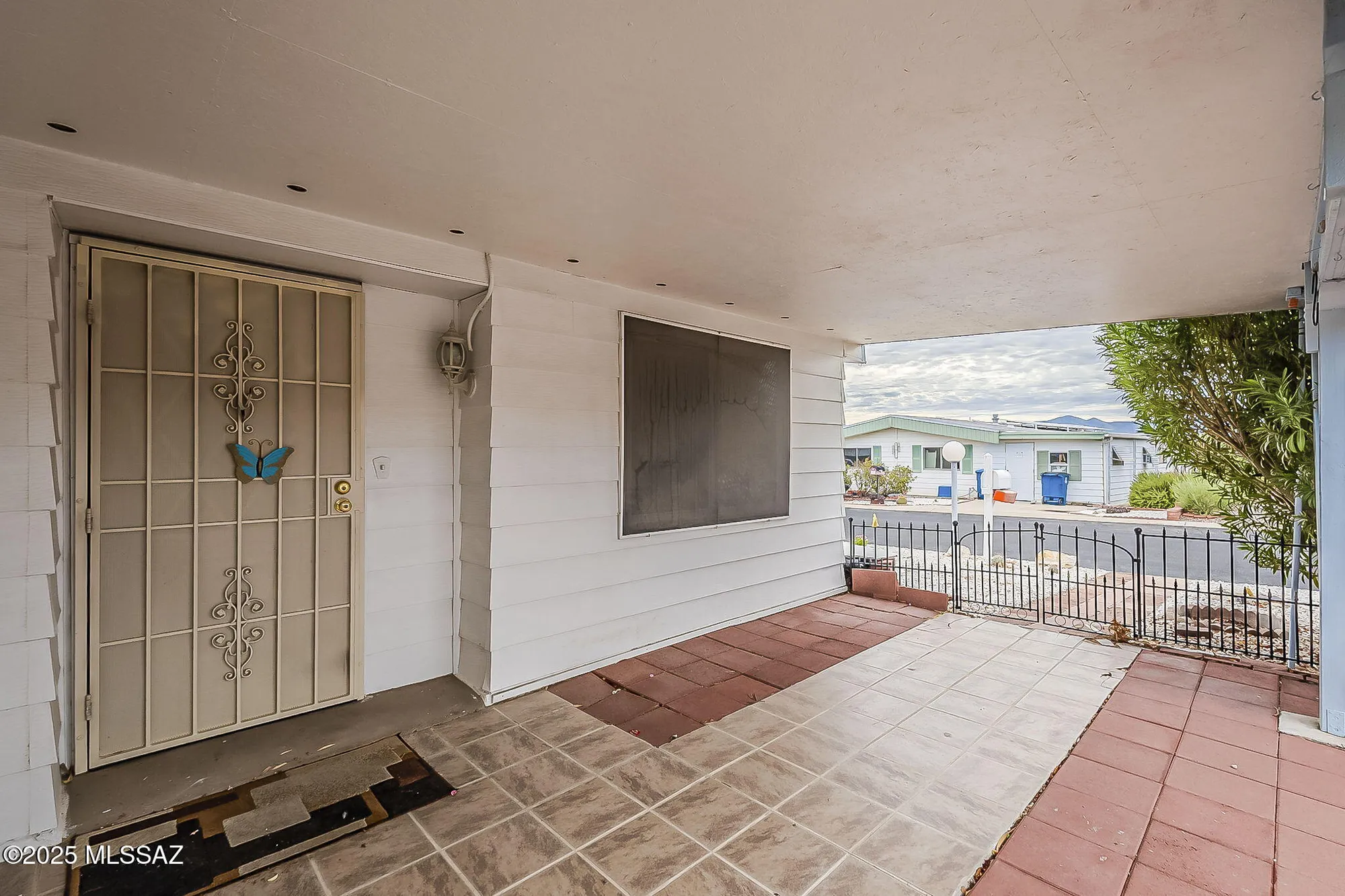 Property Slideshow image 28 of 39 | 100 w pinon dr, Green Valley, AZ, 85614