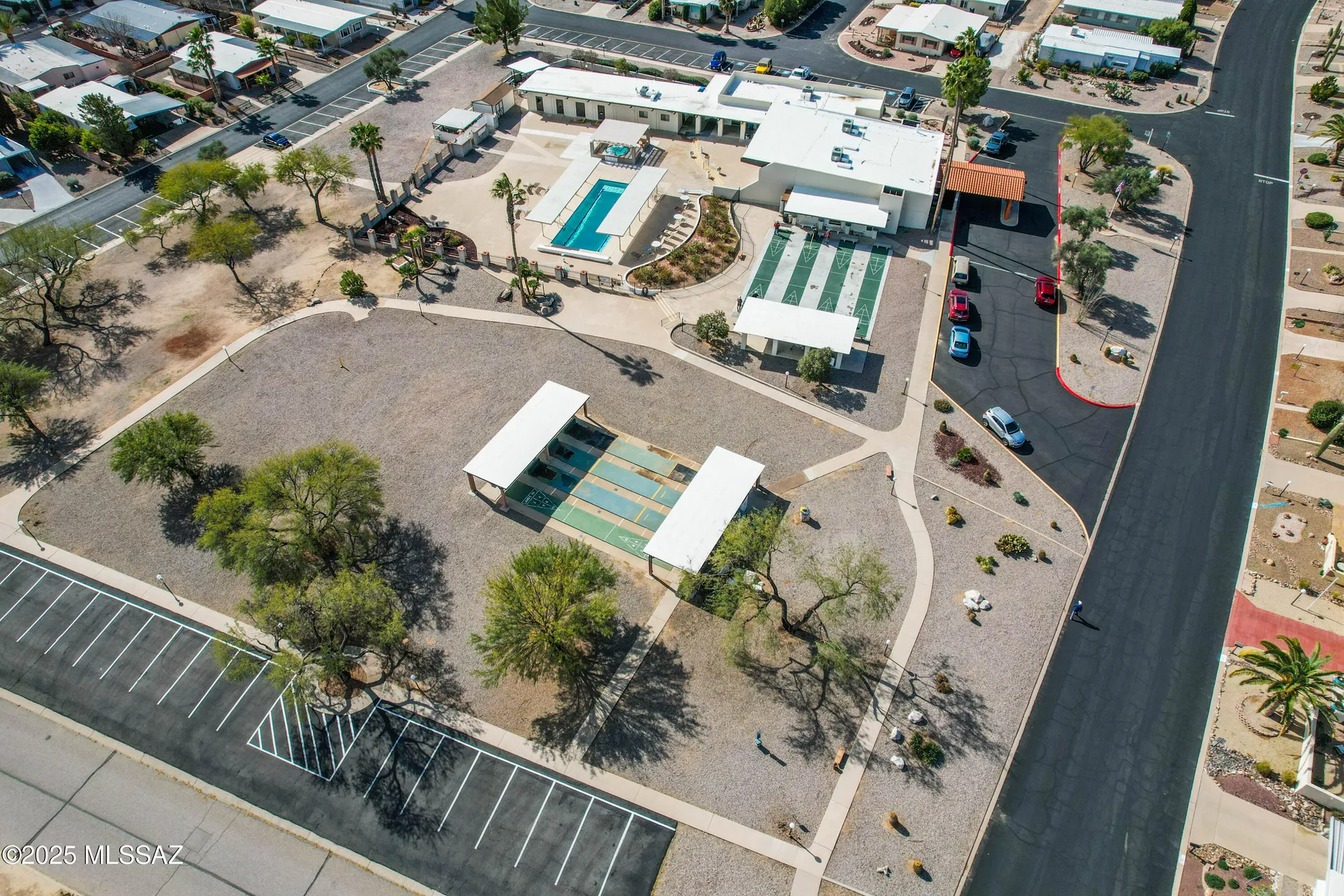 Property Slideshow image 34 of 39 | 100 w pinon dr, Green Valley, AZ, 85614