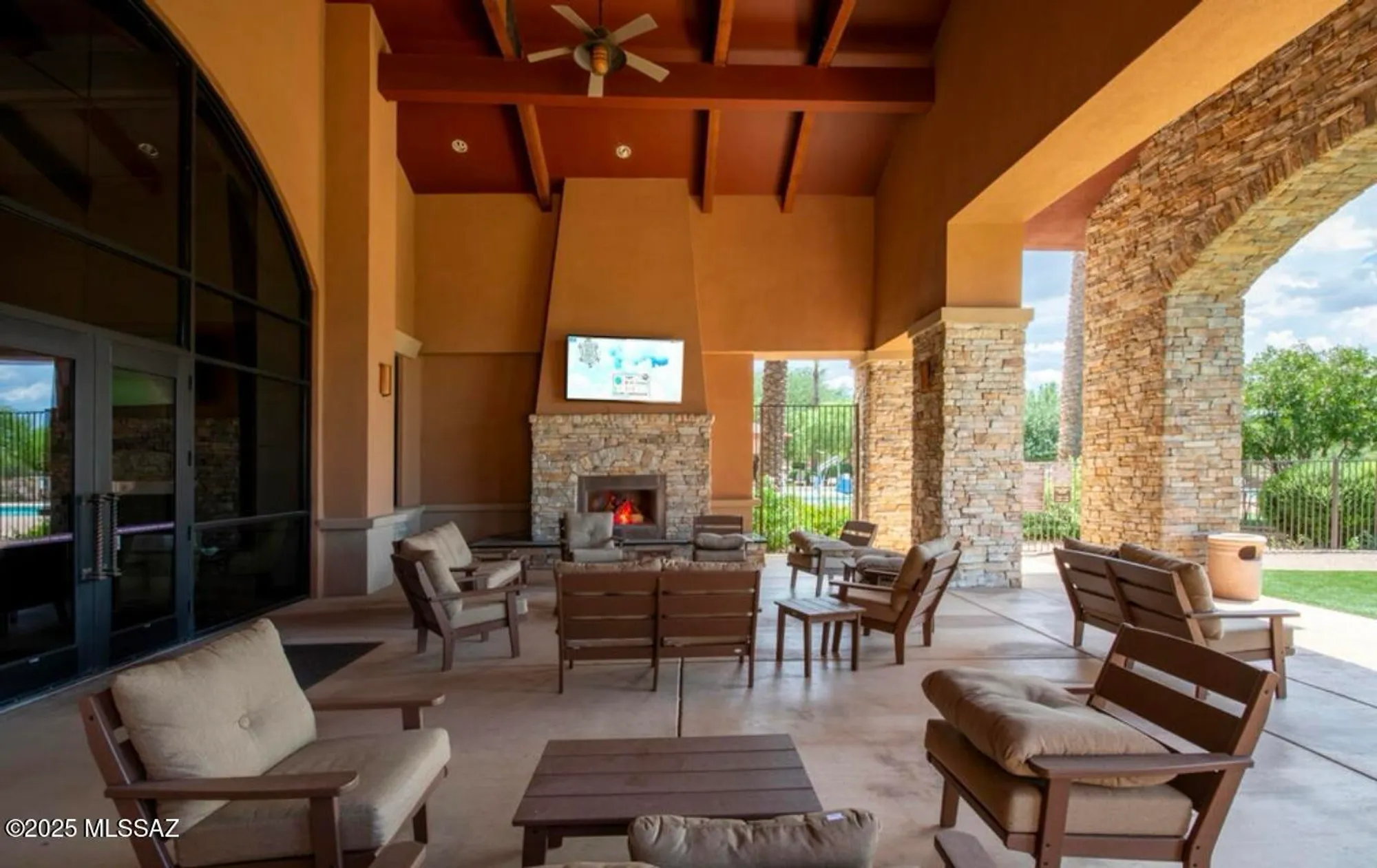 Property Slideshow image 36 of 42 | 13834 e cardemore dr, Vail, AZ, 85641