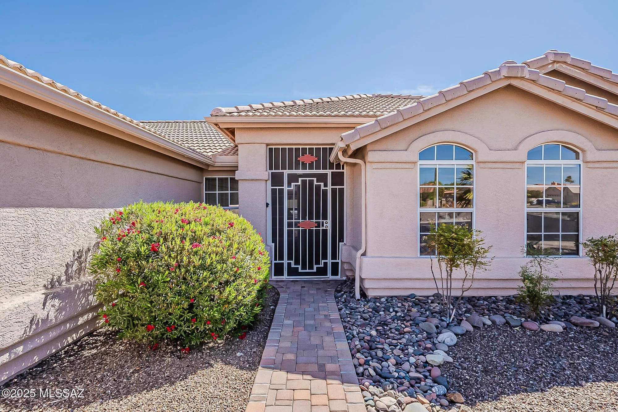 Property Slideshow image 2 of 50 | 38180 s birdie dr, Tucson, AZ, 85739