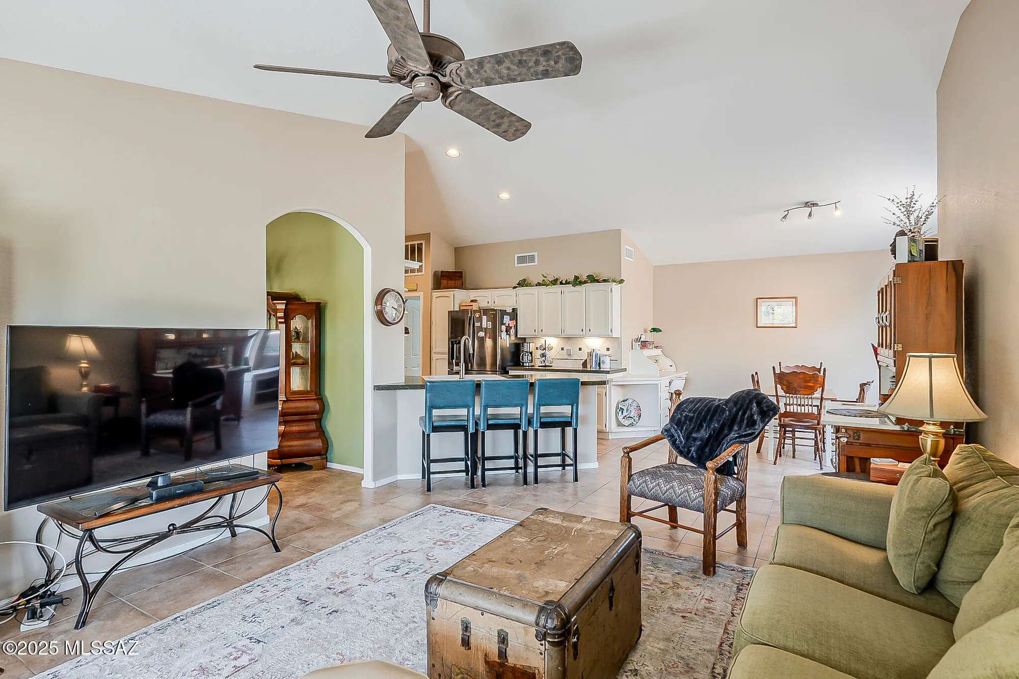 Property Slideshow image 16 of 50 | 38180 s birdie dr, Tucson, AZ, 85739