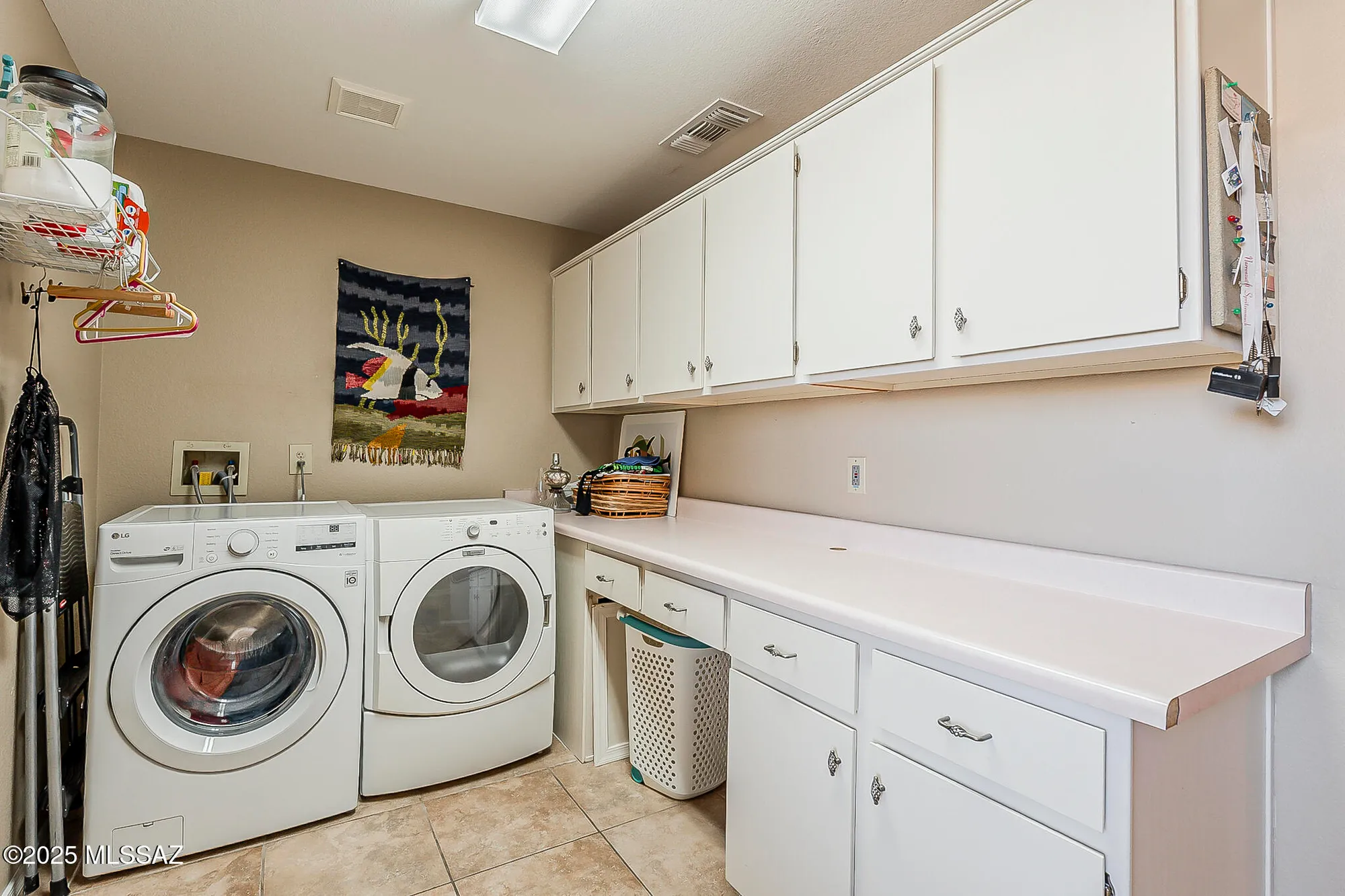 Property Slideshow image 34 of 50 | 38180 s birdie dr, Tucson, AZ, 85739