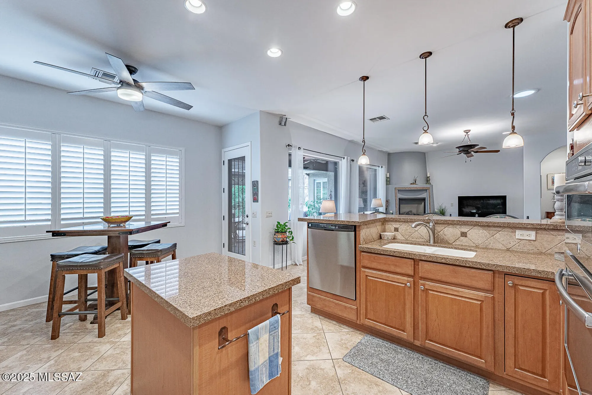 Property Slideshow image 12 of 51 | 5854 s turquoise canyon dr, Green Valley, AZ, 85622