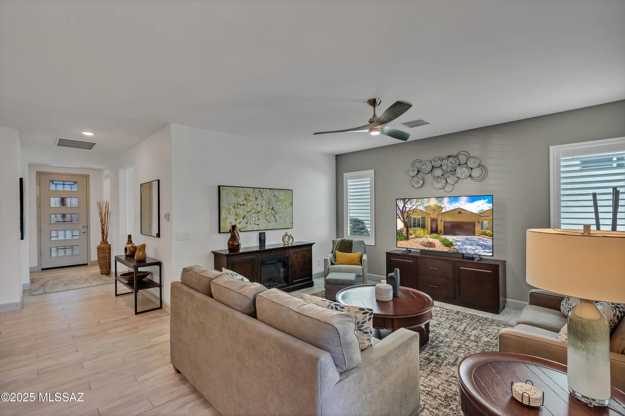 Property Slideshow image 12 of 38 | 1618 e horned lark dr, Green Valley, AZ, 85614