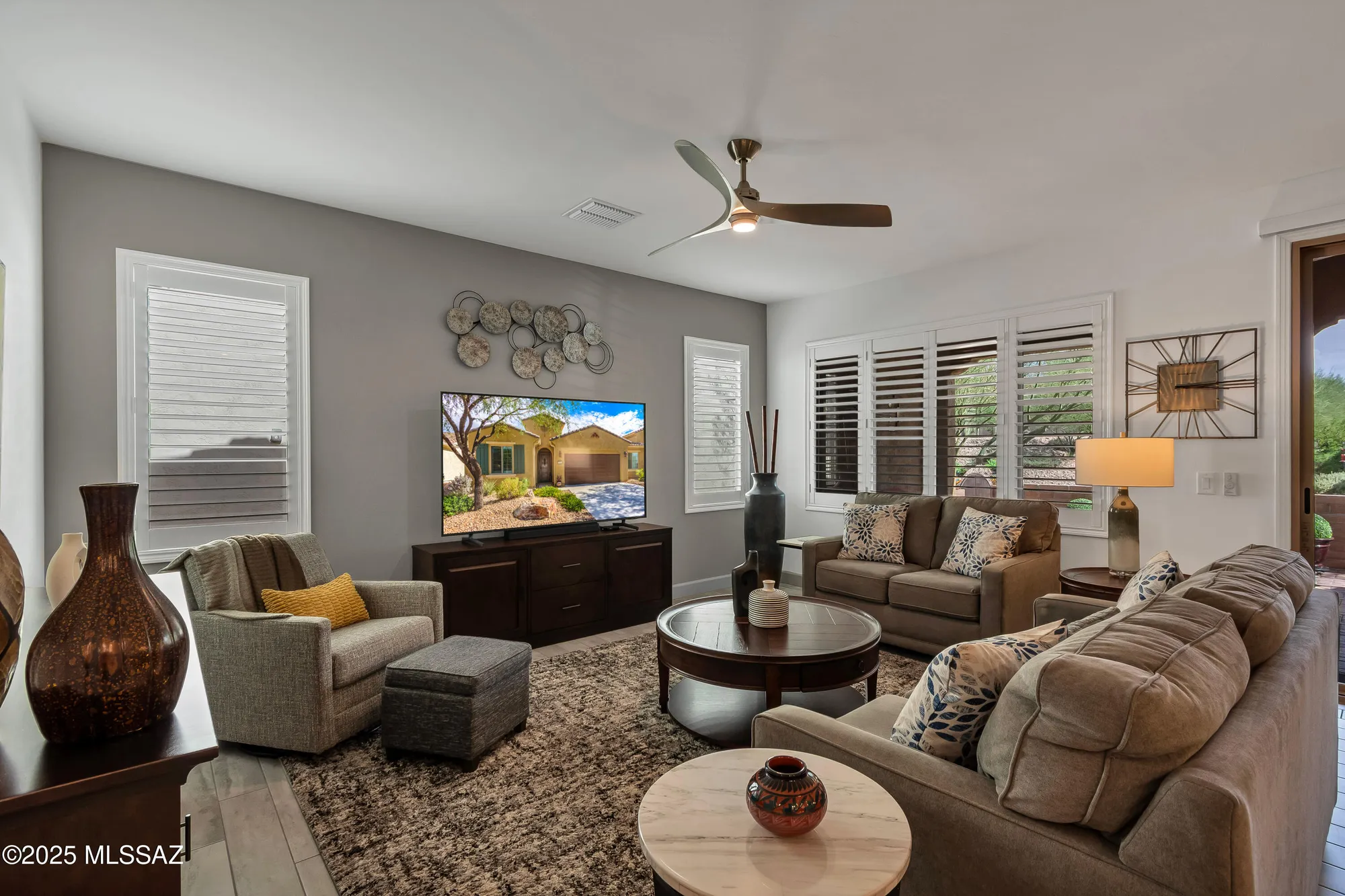 Property Slideshow image 11 of 38 | 1618 e horned lark dr, Green Valley, AZ, 85614
