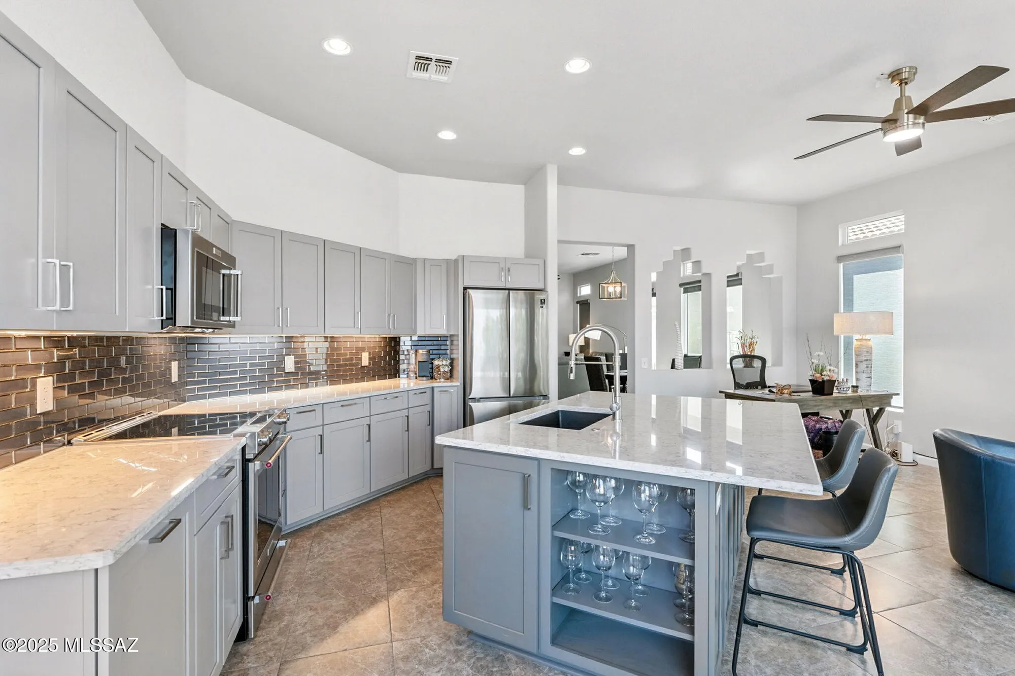 Property Slideshow image 11 of 33 | 5380 w tearblanket pl, Marana, AZ, 85658