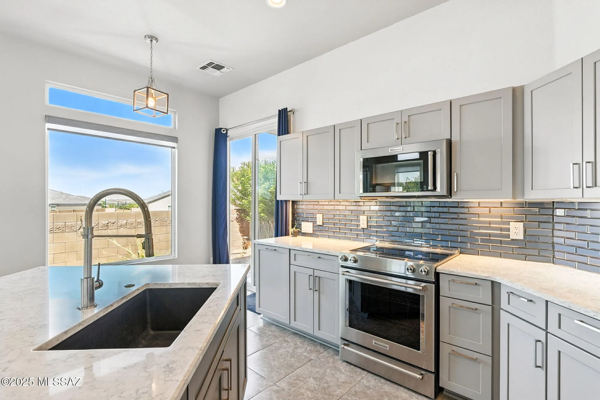 Property Slideshow image 12 of 33 | 5380 w tearblanket pl, Marana, AZ, 85658