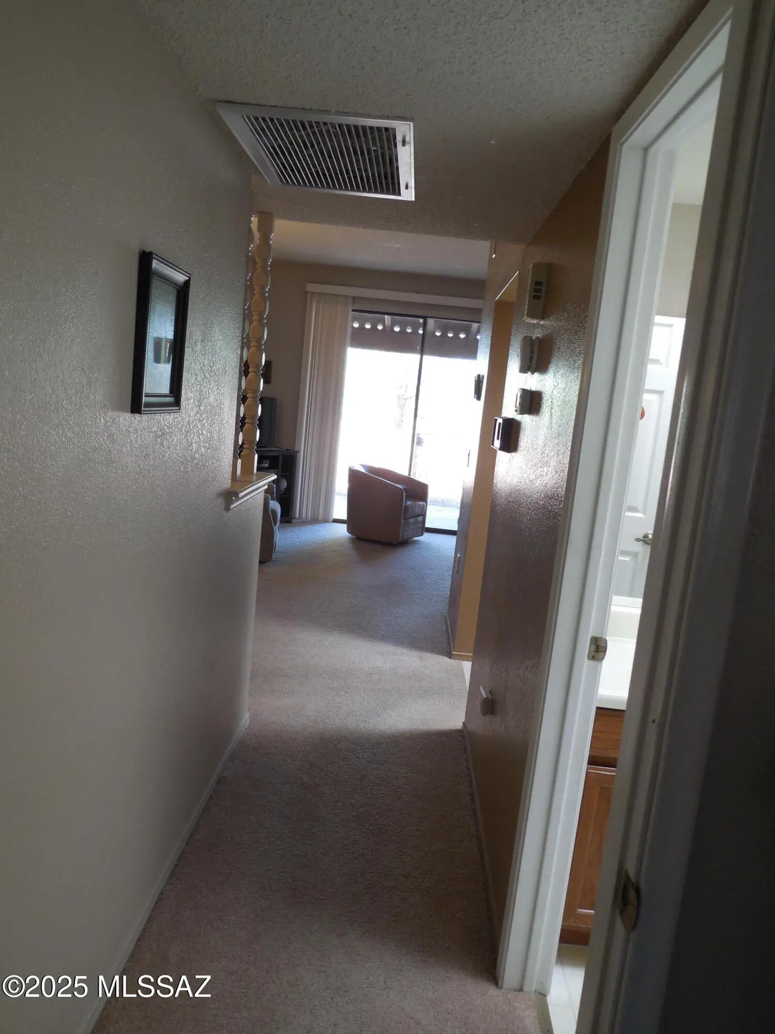 Property Slideshow image 15 of 25 | 1692 w dalehaven cir, Tucson, AZ, 85704