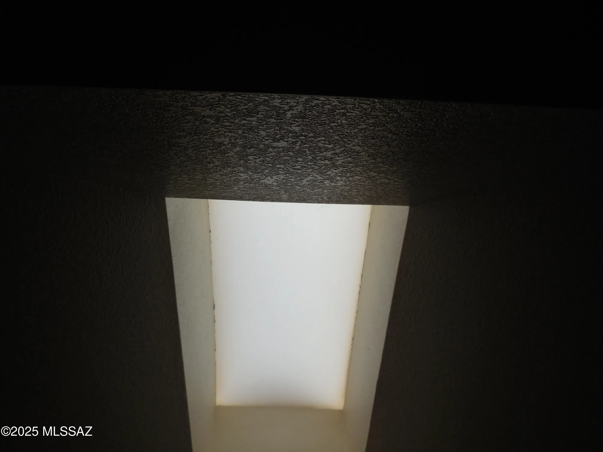 Property Slideshow image 21 of 25 | 1692 w dalehaven cir, Tucson, AZ, 85704