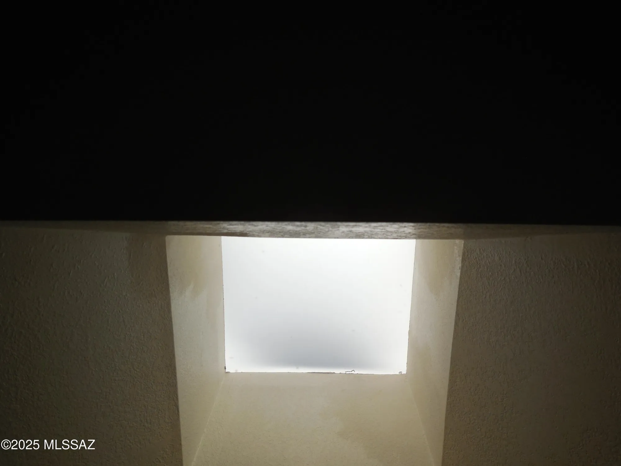 Property Slideshow image 22 of 25 | 1692 w dalehaven cir, Tucson, AZ, 85704