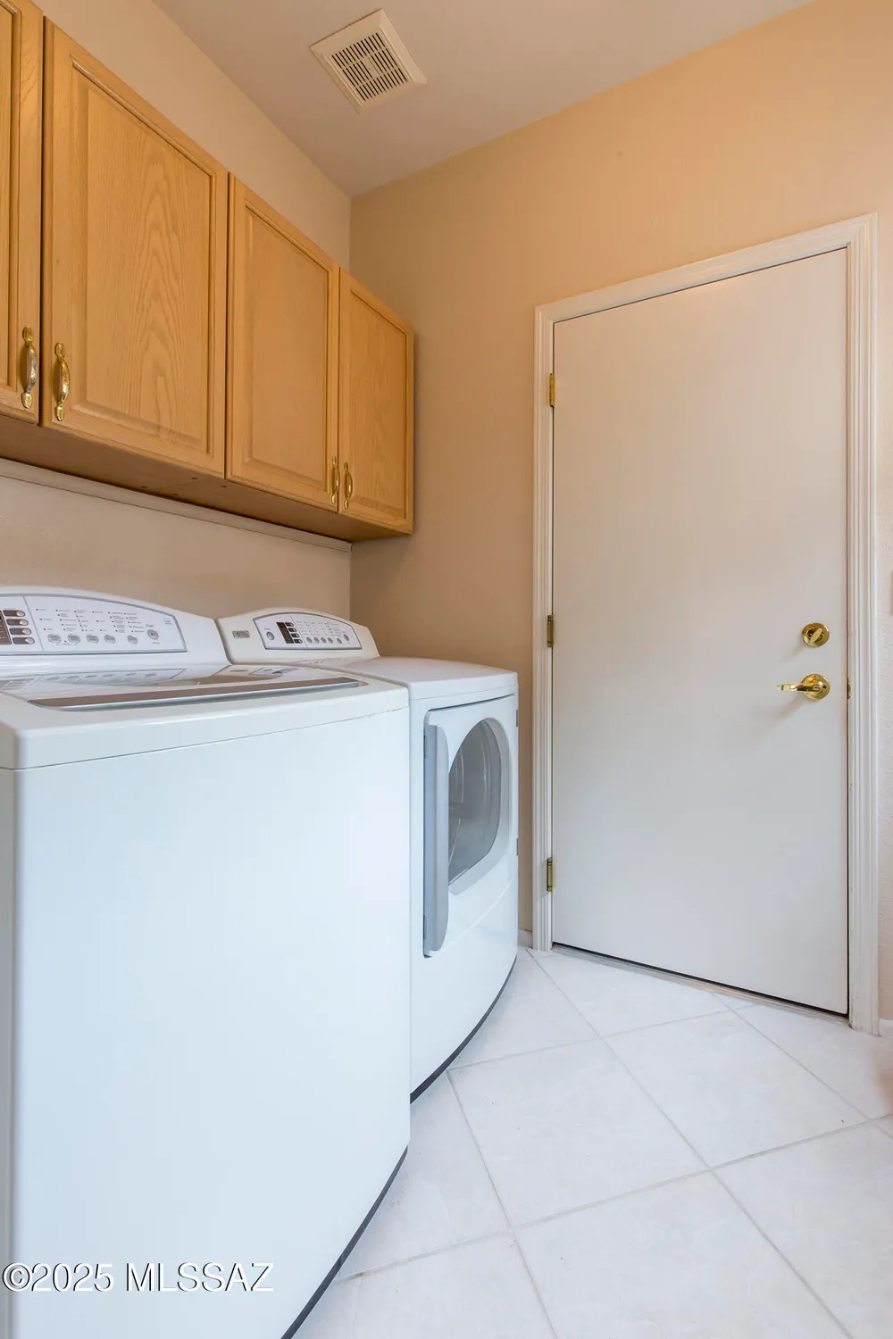 Property Slideshow image 29 of 50 | 14106 n buckingham dr, Oro Valley, AZ, 85755