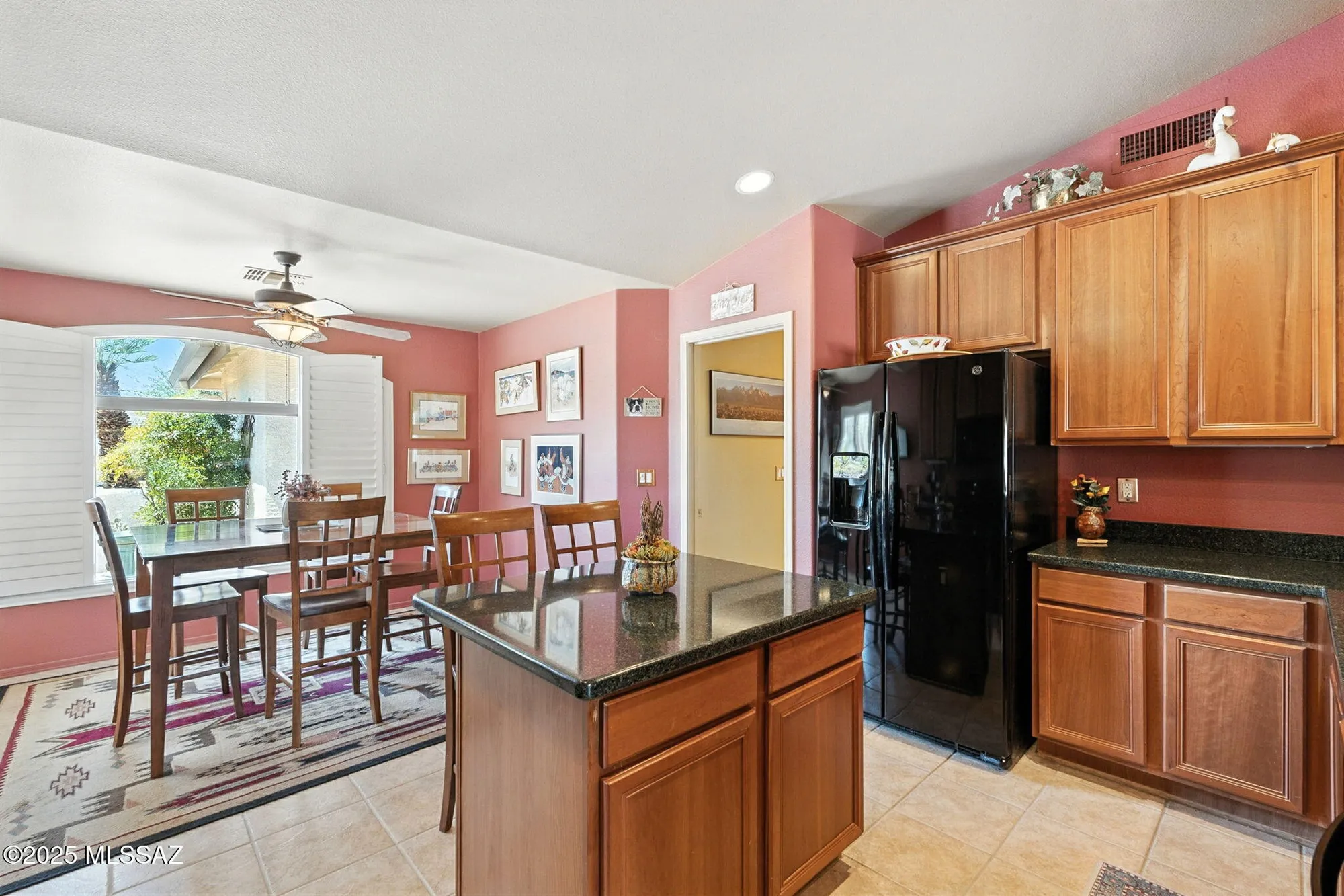 Property Slideshow image 12 of 39 | 1712 n laguna oaks dr, Green Valley, AZ, 85614
