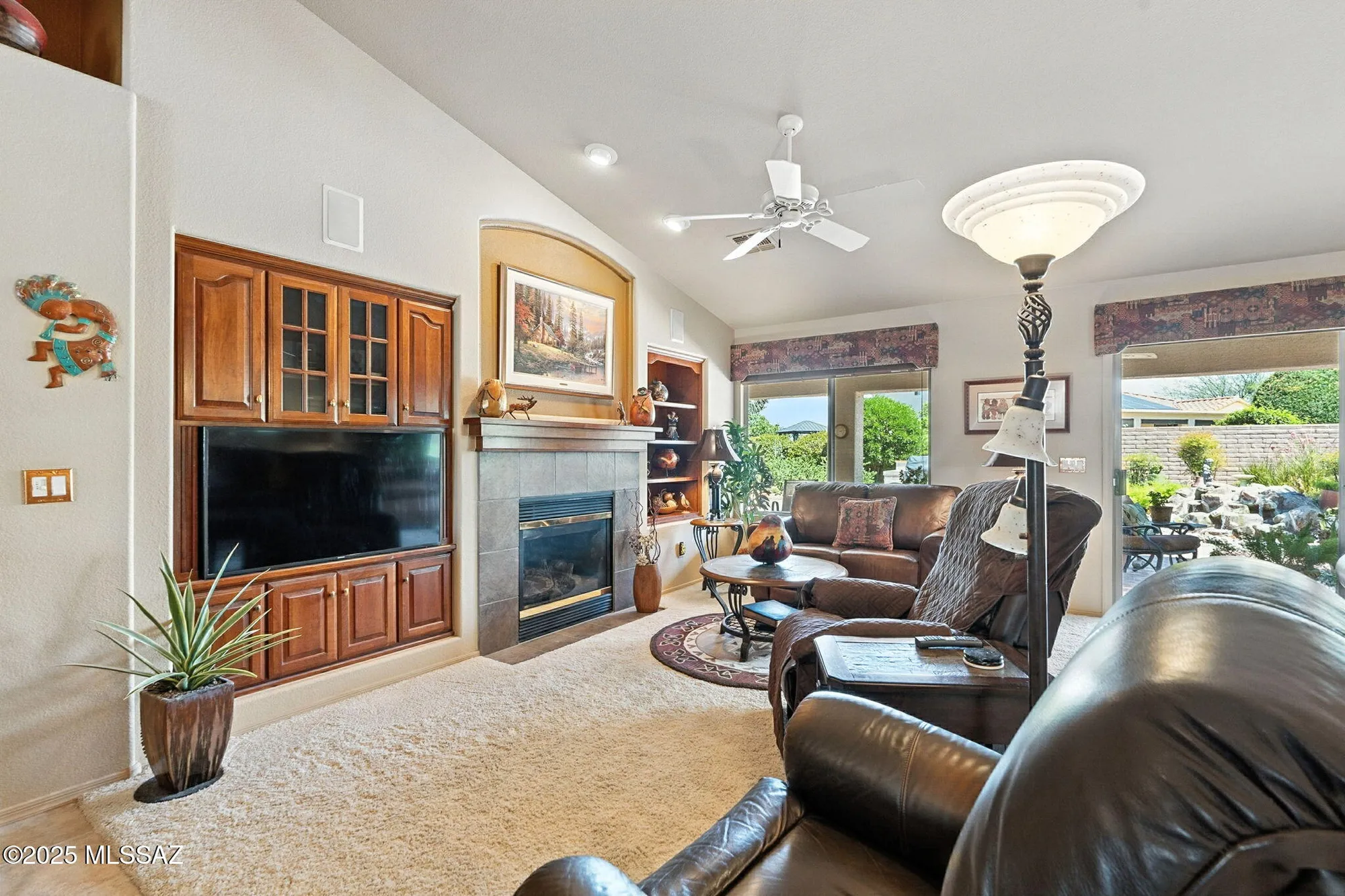 Property Slideshow image 9 of 39 | 1712 n laguna oaks dr, Green Valley, AZ, 85614