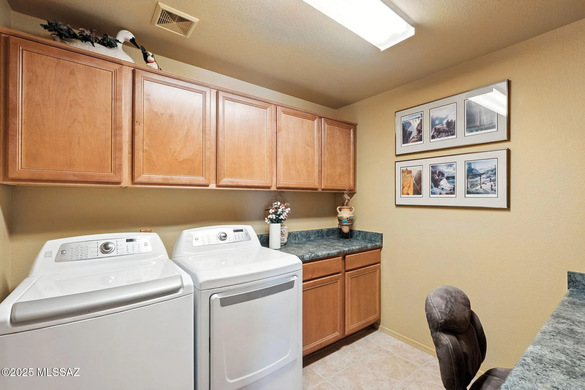 Property Slideshow image 27 of 39 | 1712 n laguna oaks dr, Green Valley, AZ, 85614
