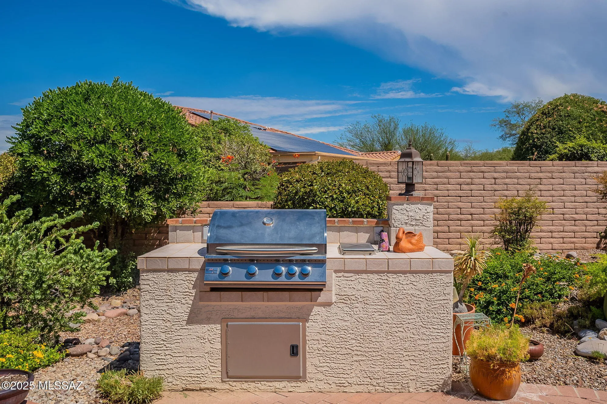 Property Slideshow image 34 of 39 | 1712 n laguna oaks dr, Green Valley, AZ, 85614