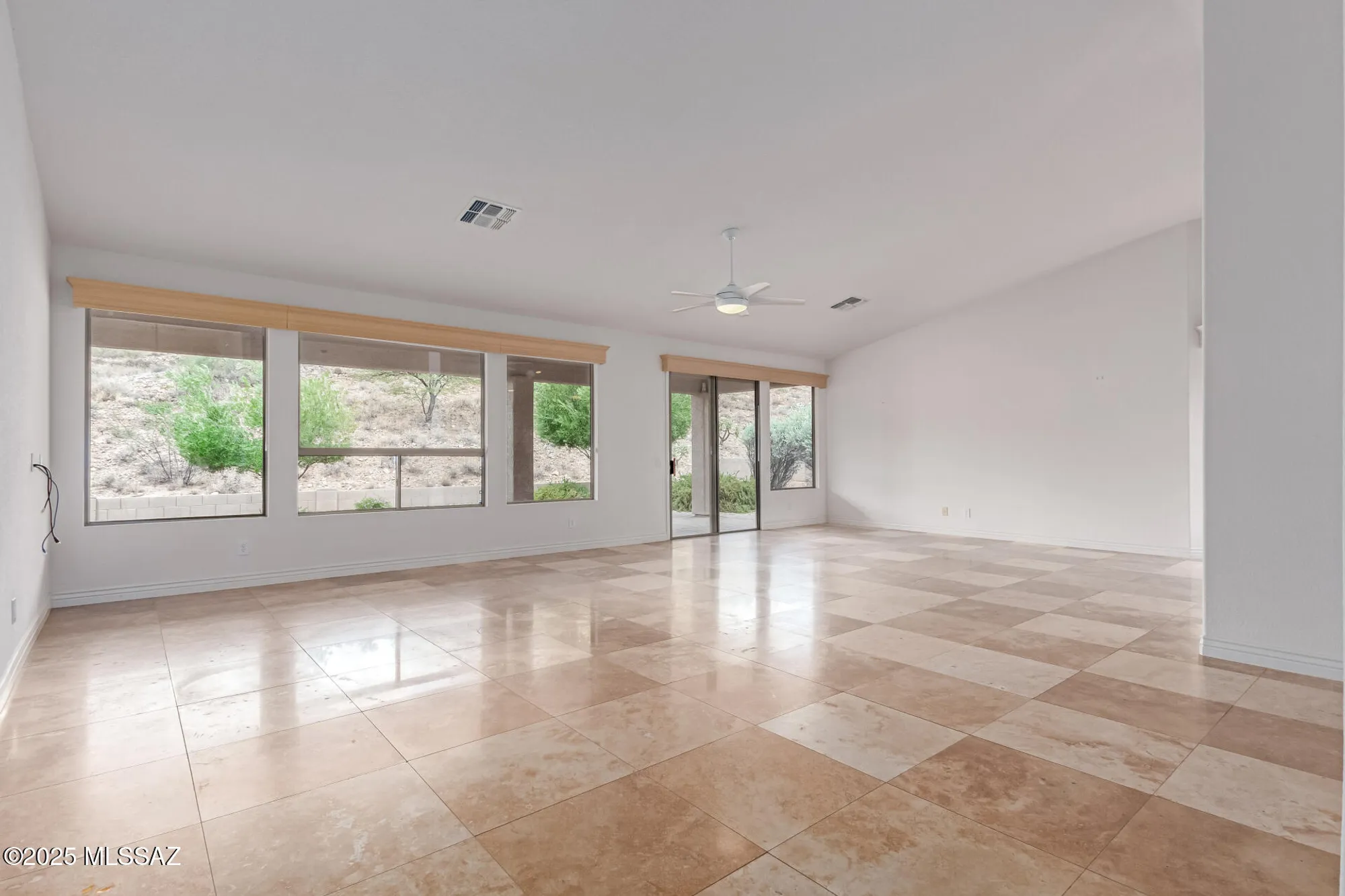 Property Slideshow image 4 of 50 | 38518 s sand crest dr, Saddlebrooke, AZ, 85739