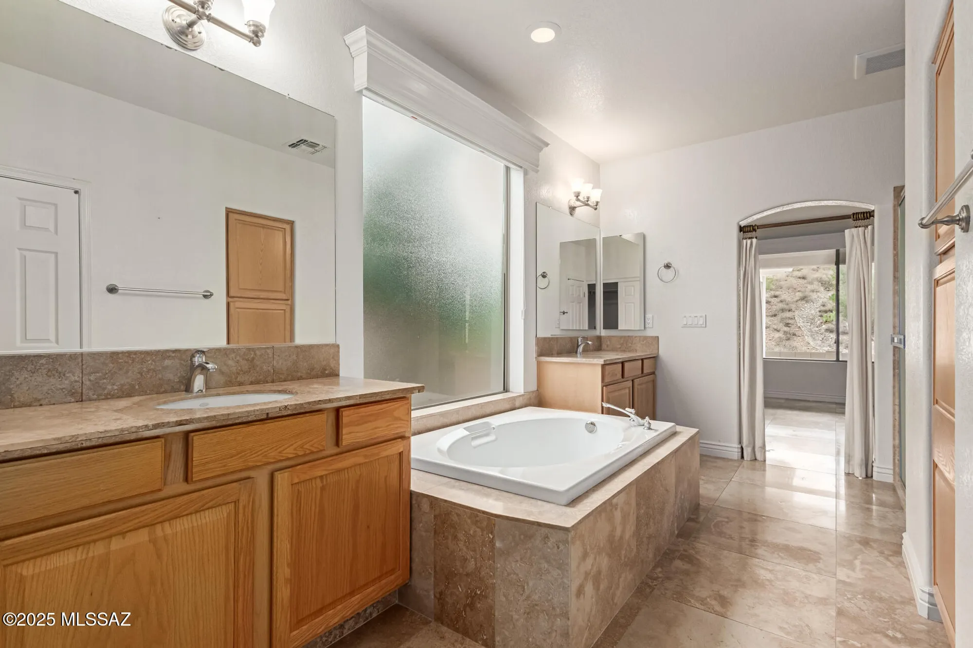 Property Slideshow image 18 of 50 | 38518 s sand crest dr, Saddlebrooke, AZ, 85739