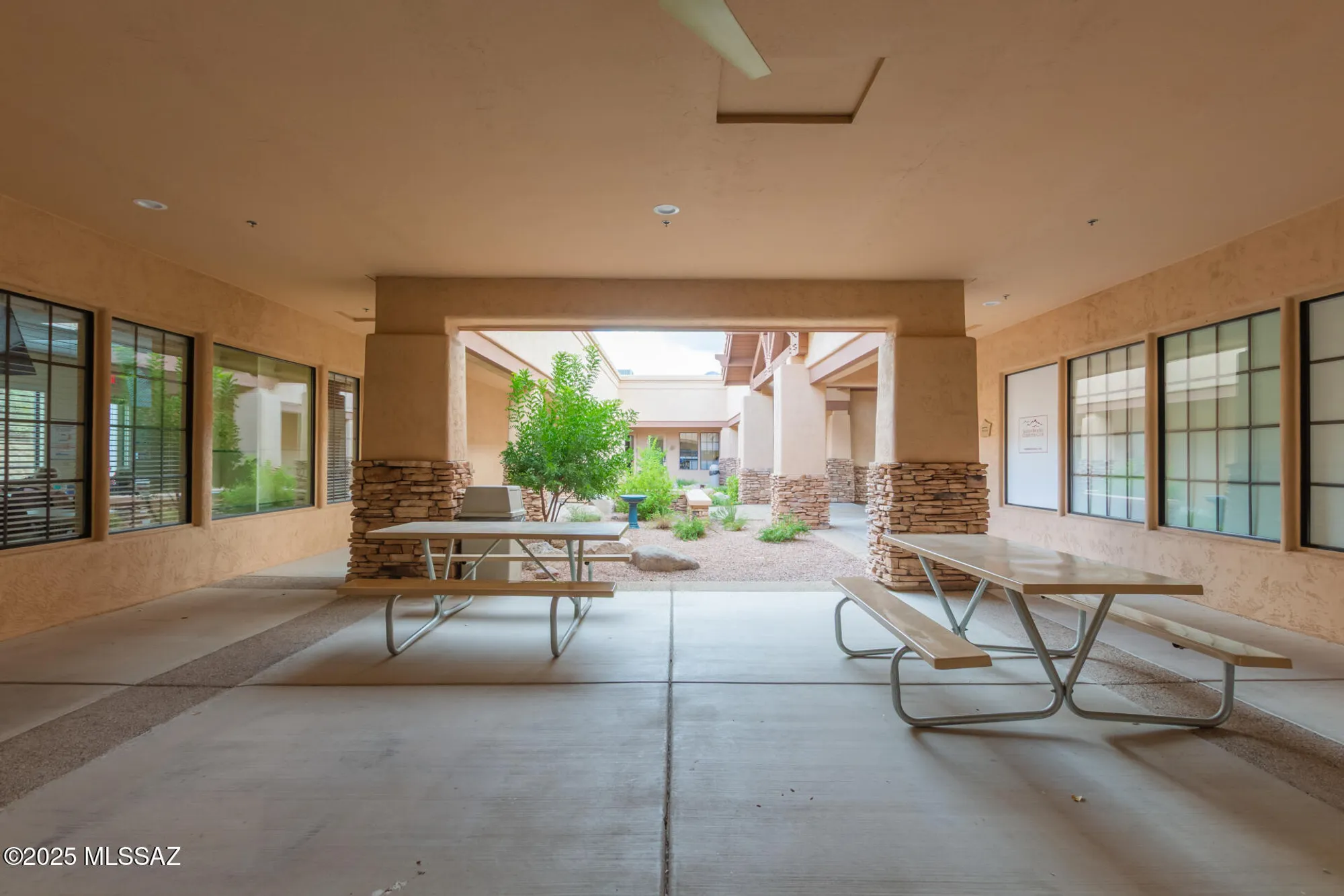 Property Slideshow image 42 of 50 | 38518 s sand crest dr, Saddlebrooke, AZ, 85739
