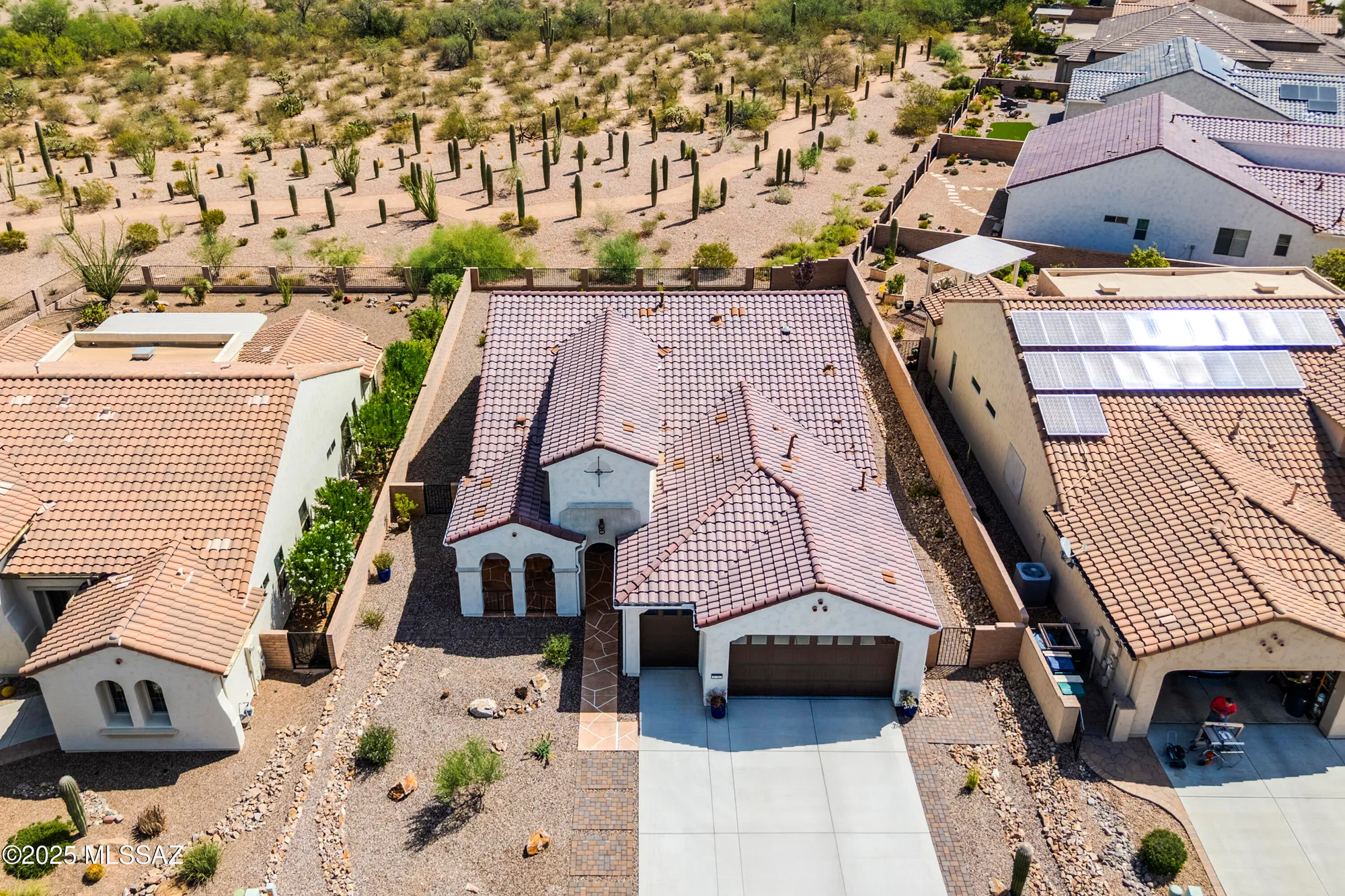 Property Slideshow image 2 of 50 | 1732 n coastland ct, Green Valley, AZ, 85614