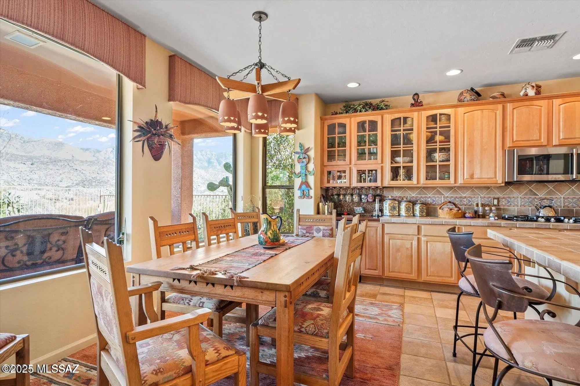 Property Slideshow image 18 of 46 | 37153 s desert sky ln, Saddlebrooke, AZ, 85739