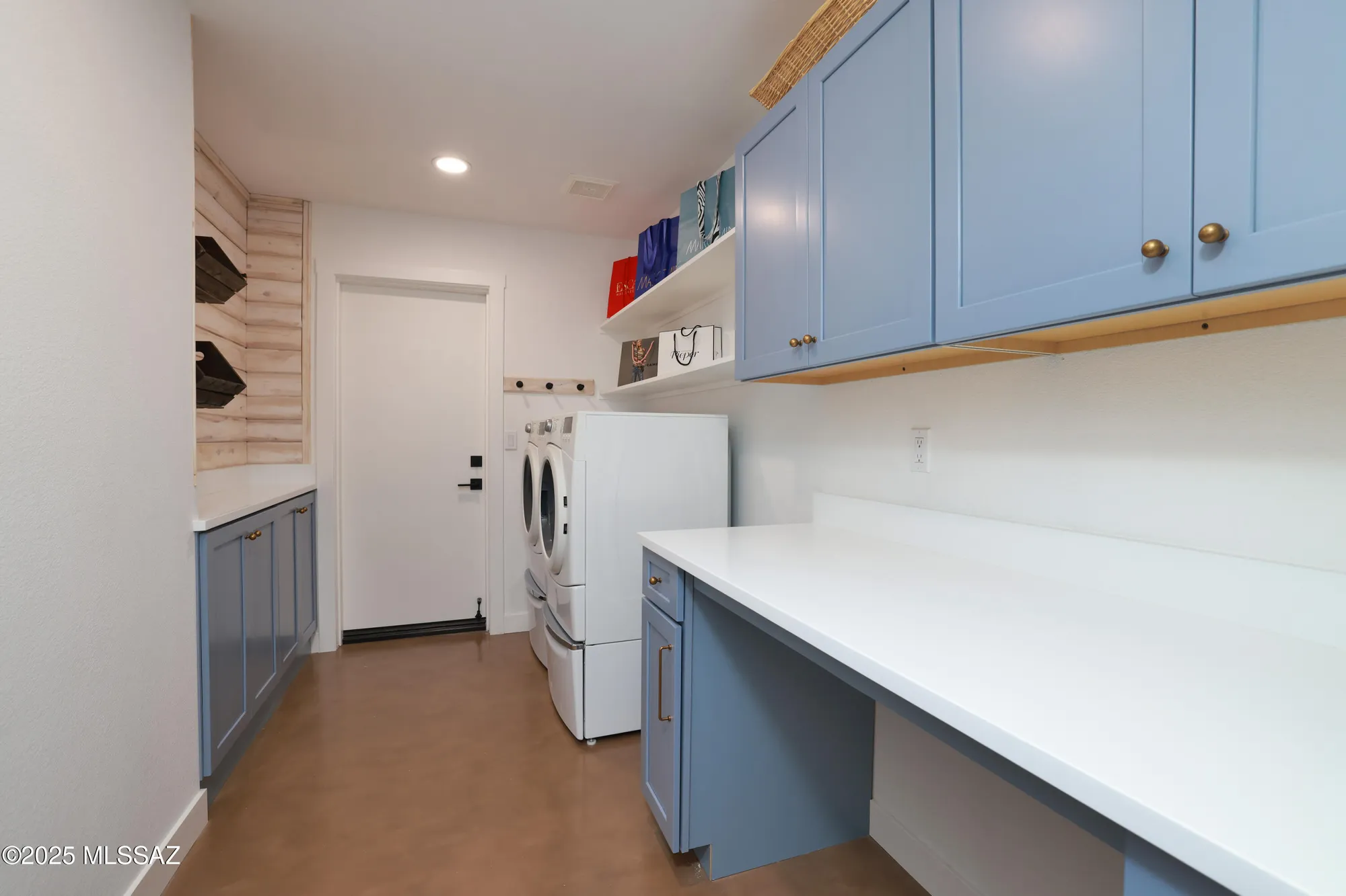 Property Slideshow image 28 of 46 | 35908 s mesa ridge dr, Tucson, AZ, 85739