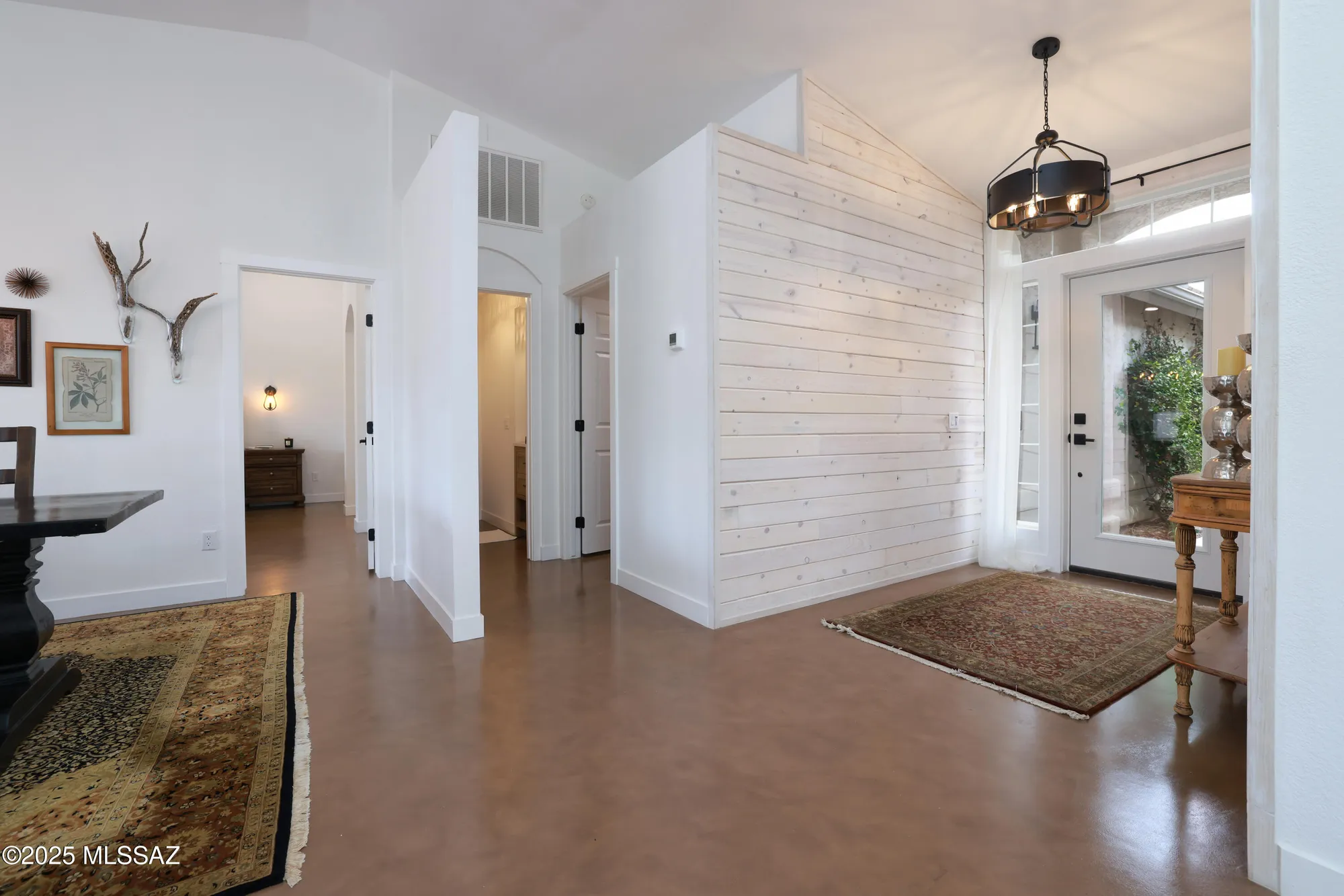 Property Slideshow image 9 of 46 | 35908 s mesa ridge dr, Tucson, AZ, 85739