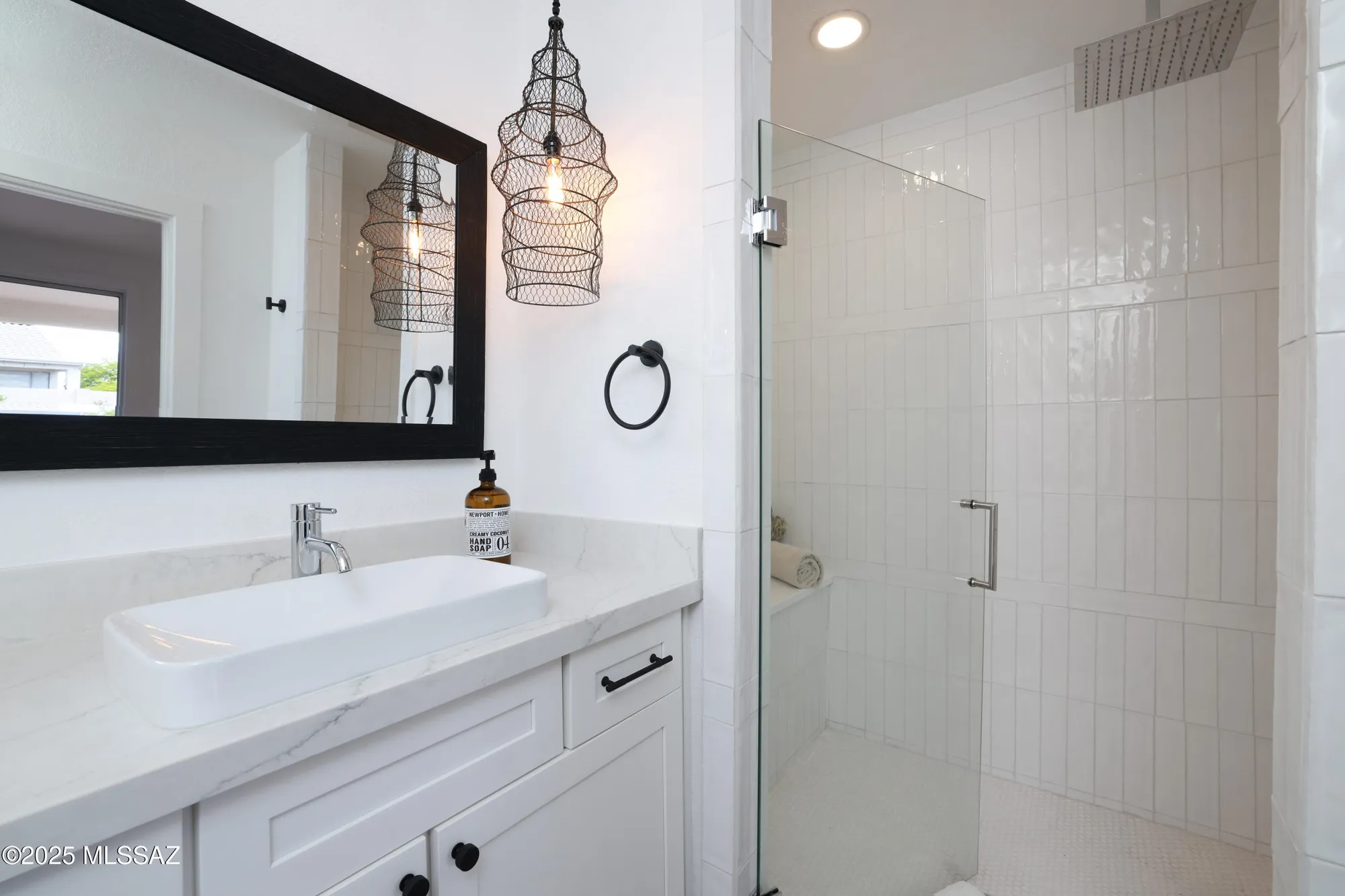 Property Slideshow image 37 of 46 | 35908 s mesa ridge dr, Tucson, AZ, 85739