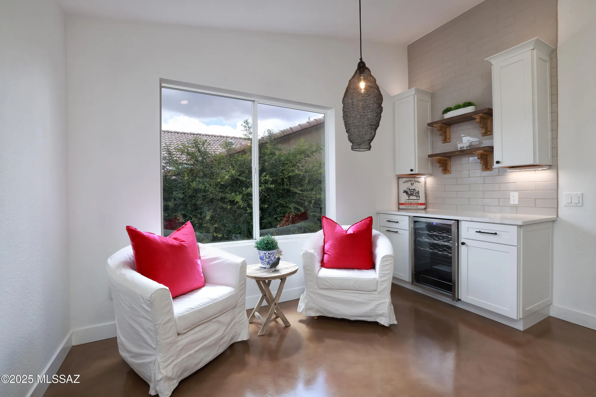 Property Slideshow image 17 of 46 | 35908 s mesa ridge dr, Tucson, AZ, 85739