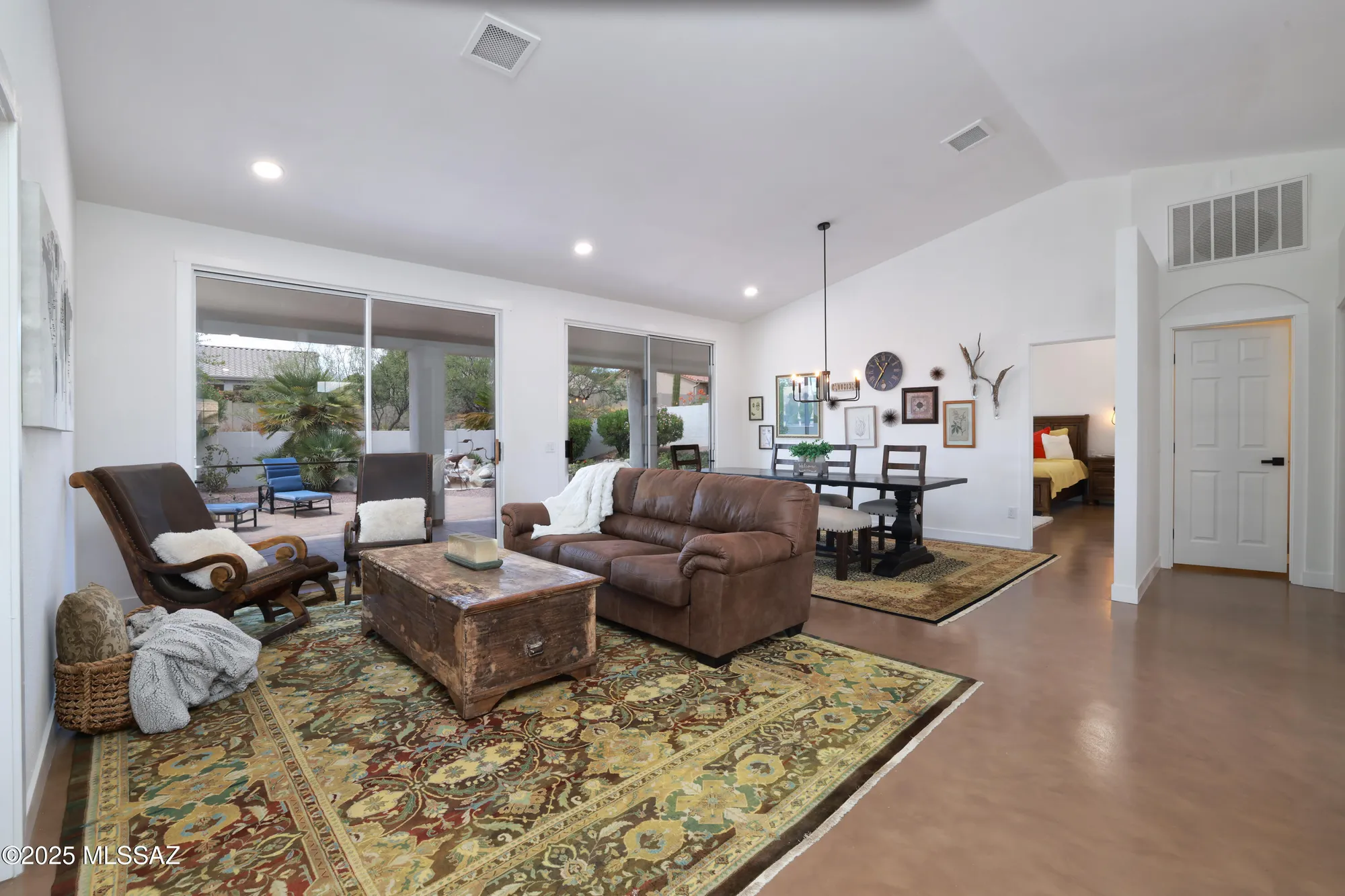 Property Slideshow image 10 of 46 | 35908 s mesa ridge dr, Tucson, AZ, 85739