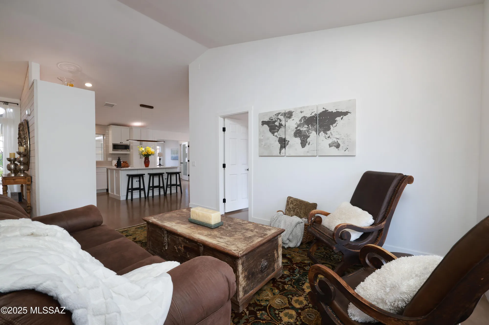 Property Slideshow image 15 of 46 | 35908 s mesa ridge dr, Tucson, AZ, 85739