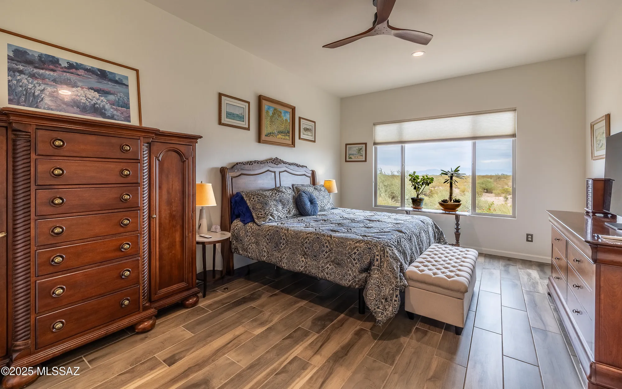 Property Slideshow image 8 of 24 | 1367 e golden rock way, Green Valley, AZ, 85614