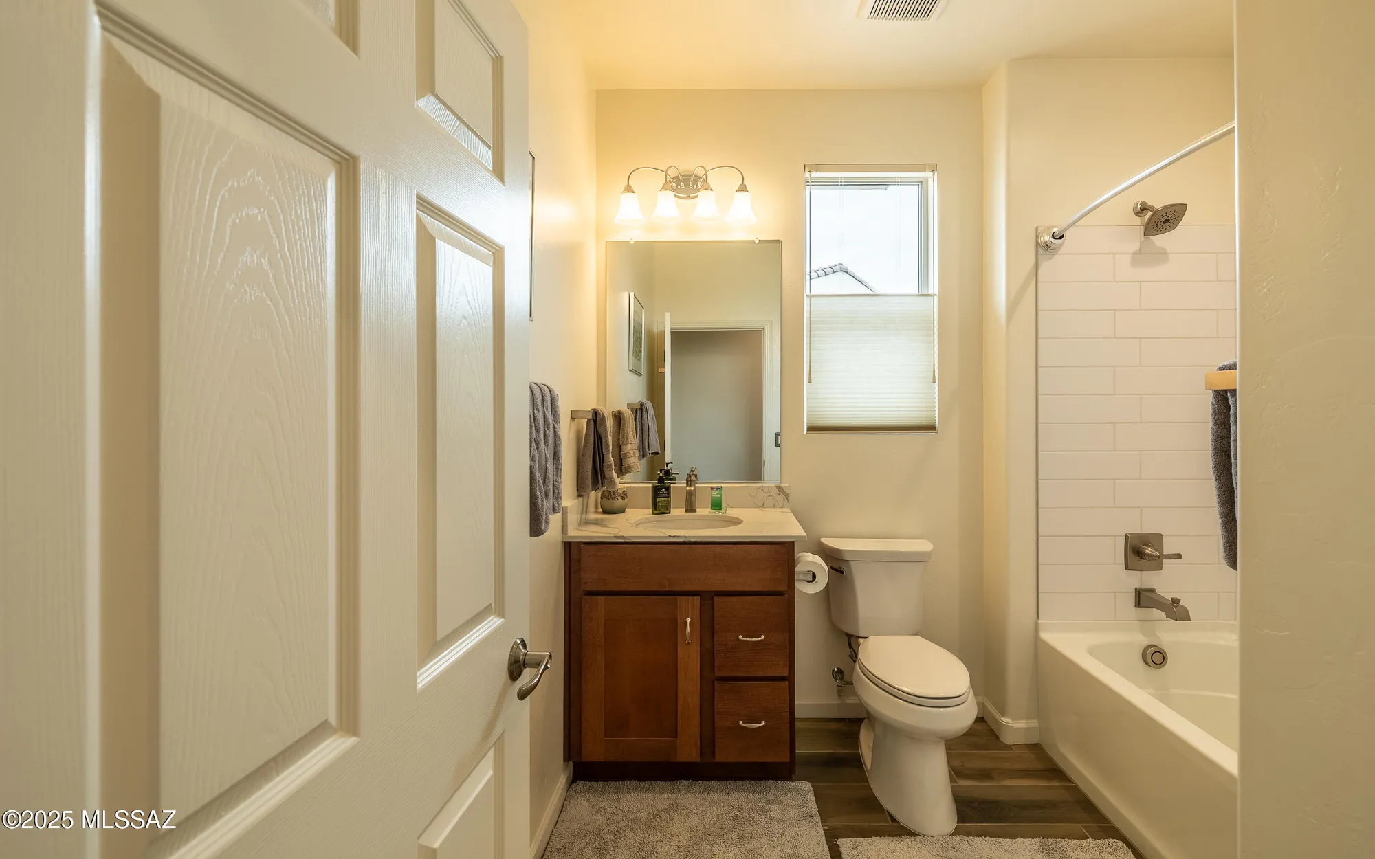 Property Slideshow image 13 of 24 | 1367 e golden rock way, Green Valley, AZ, 85614