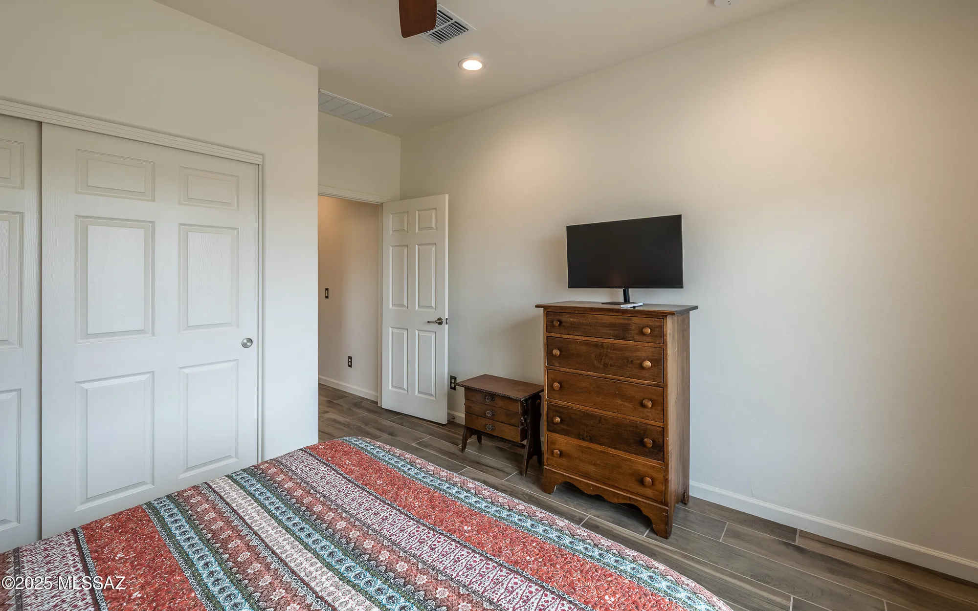 Property Slideshow image 16 of 24 | 1367 e golden rock way, Green Valley, AZ, 85614