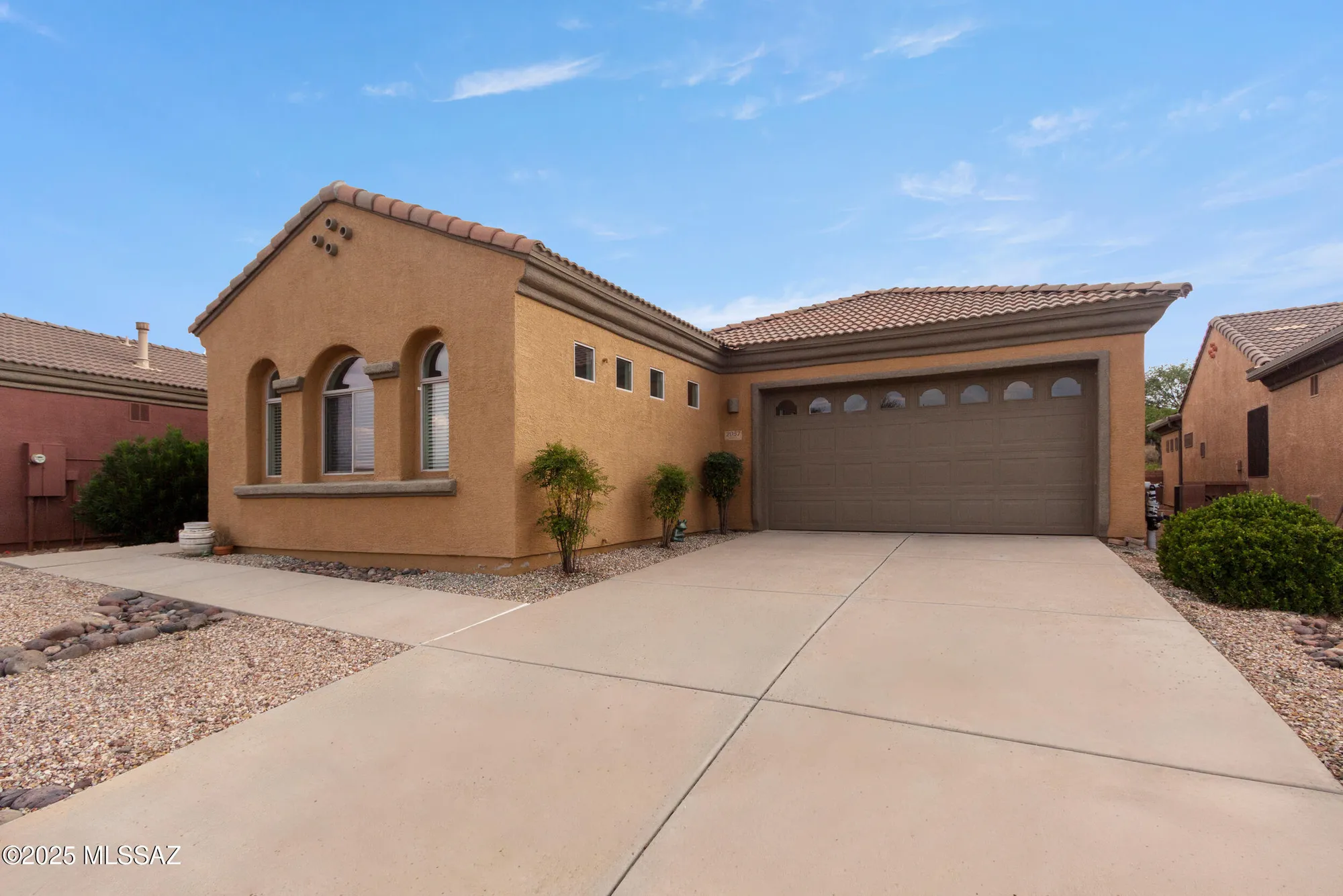Property Slideshow image 37 of 39 | 2057 w acacia bluffs dr, Green Valley, AZ, 85622