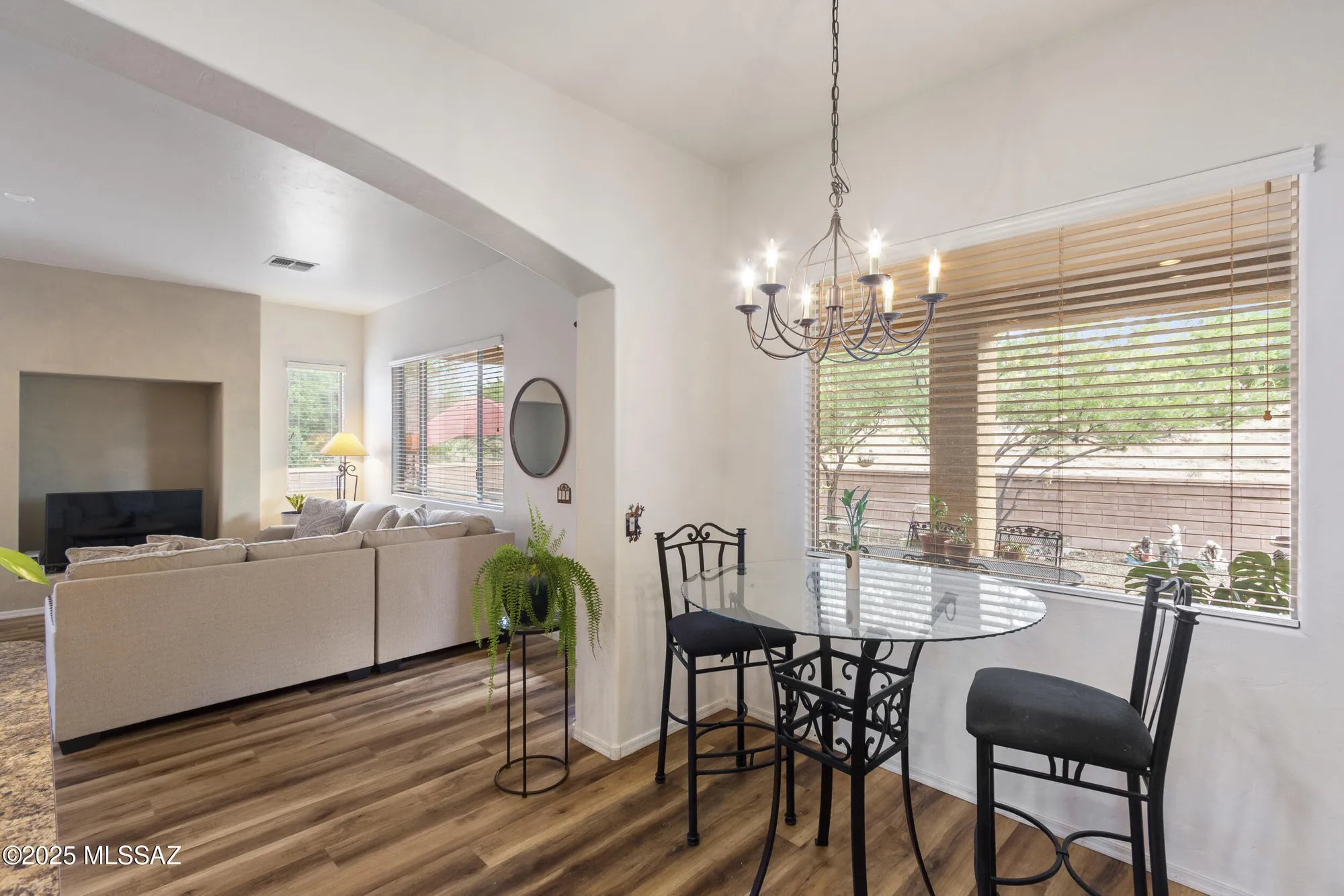 Property Slideshow image 9 of 39 | 2057 w acacia bluffs dr, Green Valley, AZ, 85622