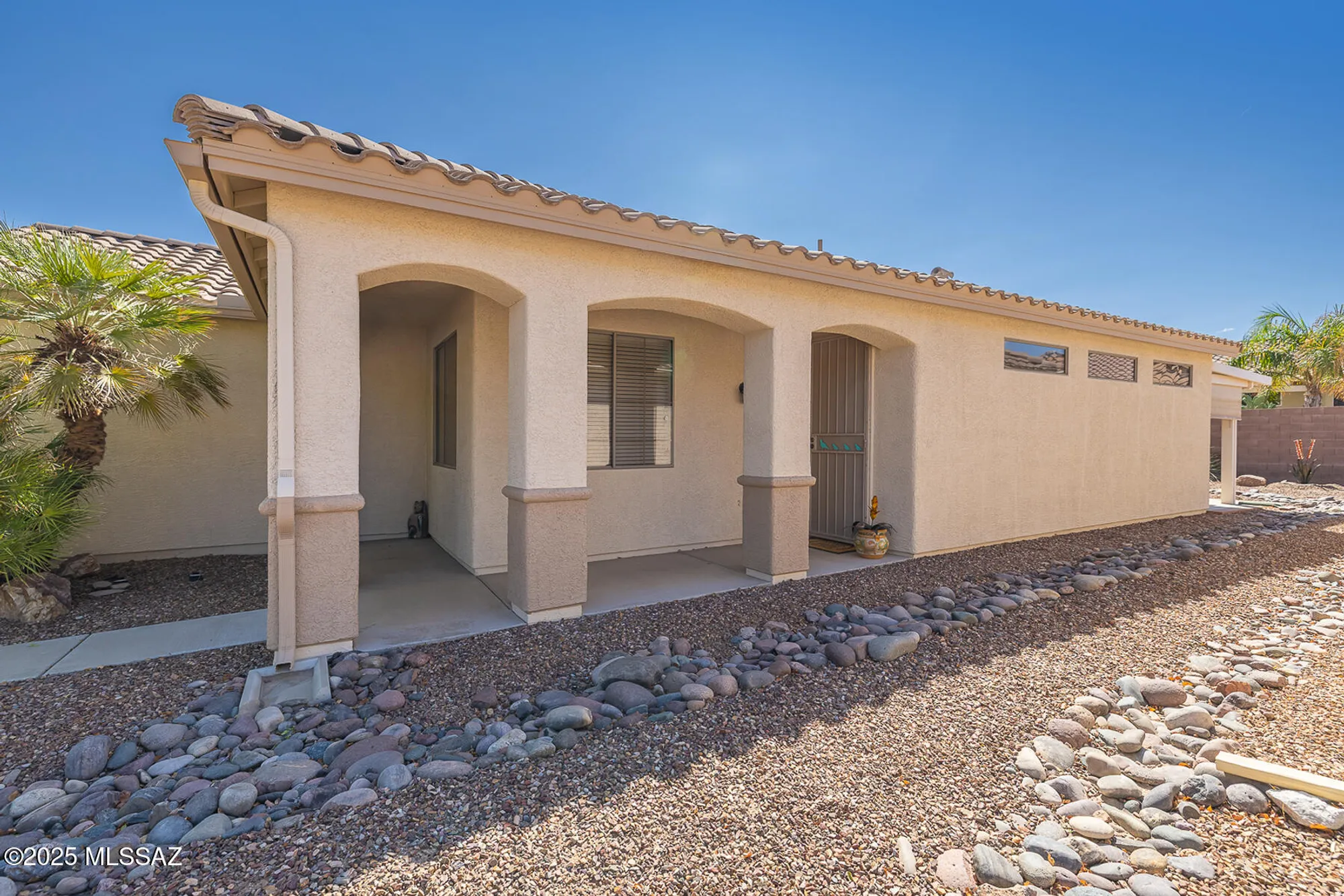 Property Slideshow image 9 of 50 | 7975 w blue heron way, Tucson, AZ, 85743